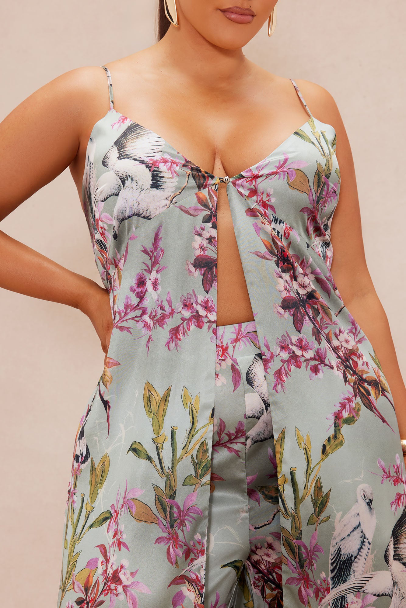 Guiselle Flyaway Satin Pant Set - Sage/combo - Image 7
