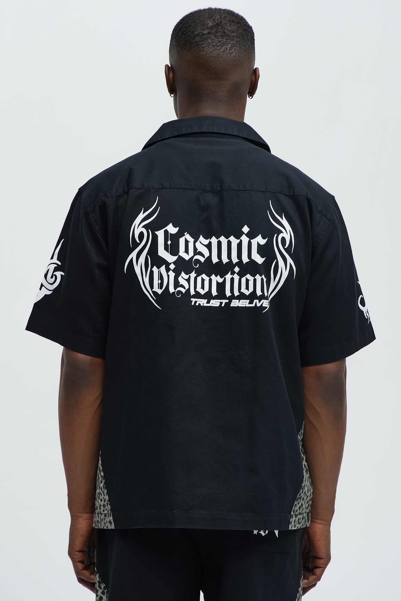 Cosmic Distortion Animal Print Short Sleeve Button Up Shirt - Black/combo - Image 5