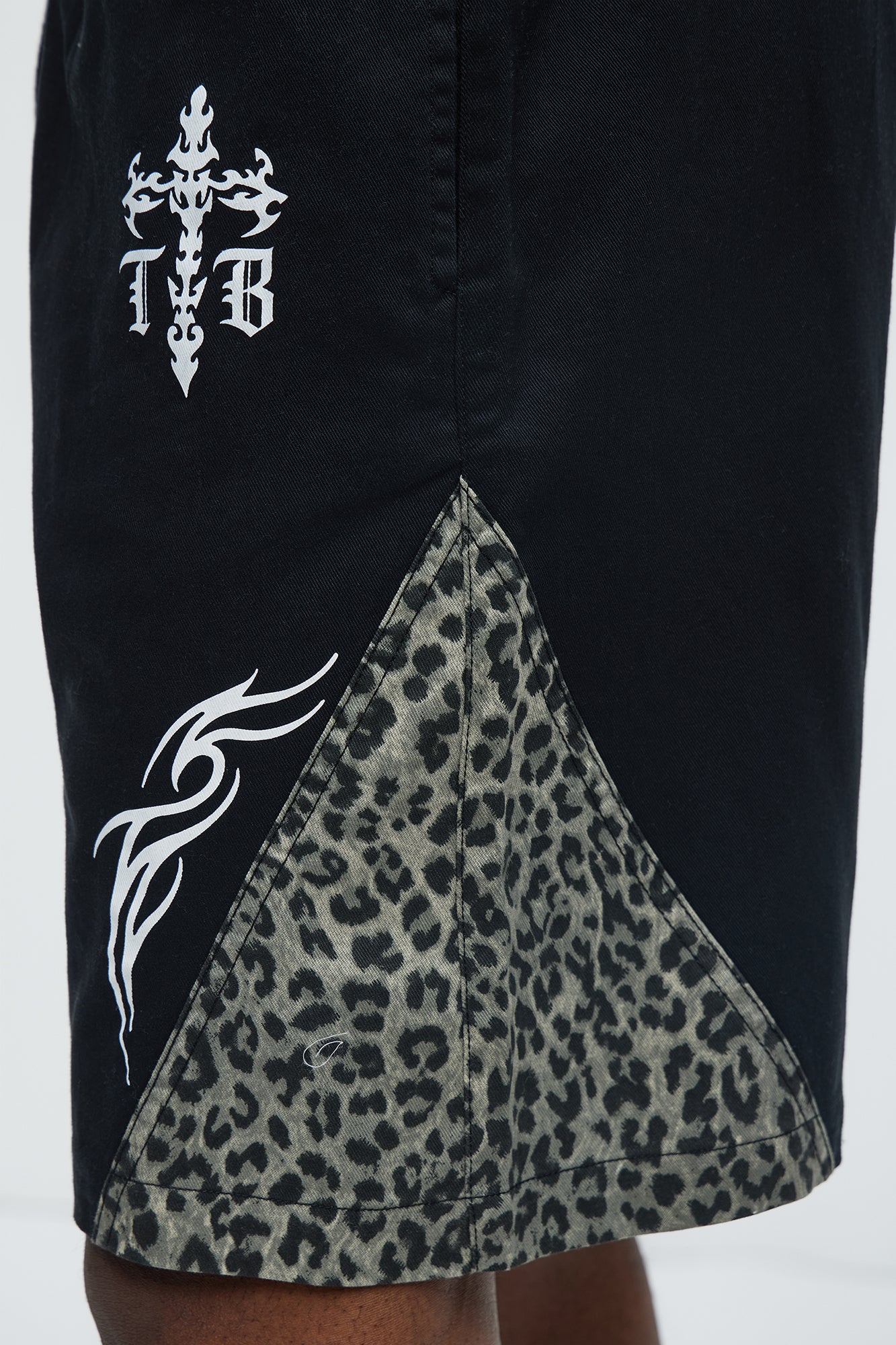 Cosmic Distortion Animal Print Relaxed Shorts - Black/combo - Image 5