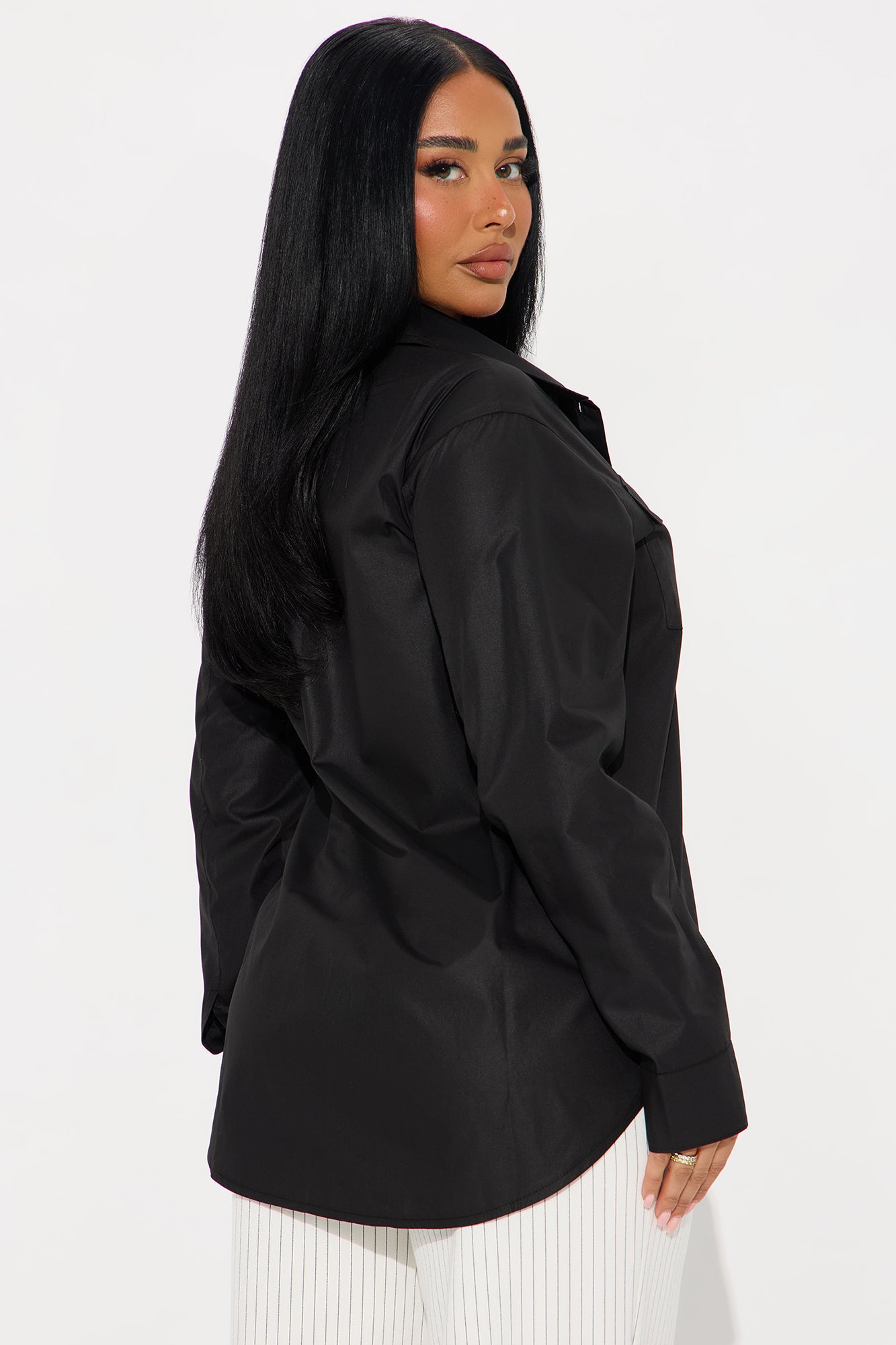 A Classic Poplin Shirt - Black - Image 4