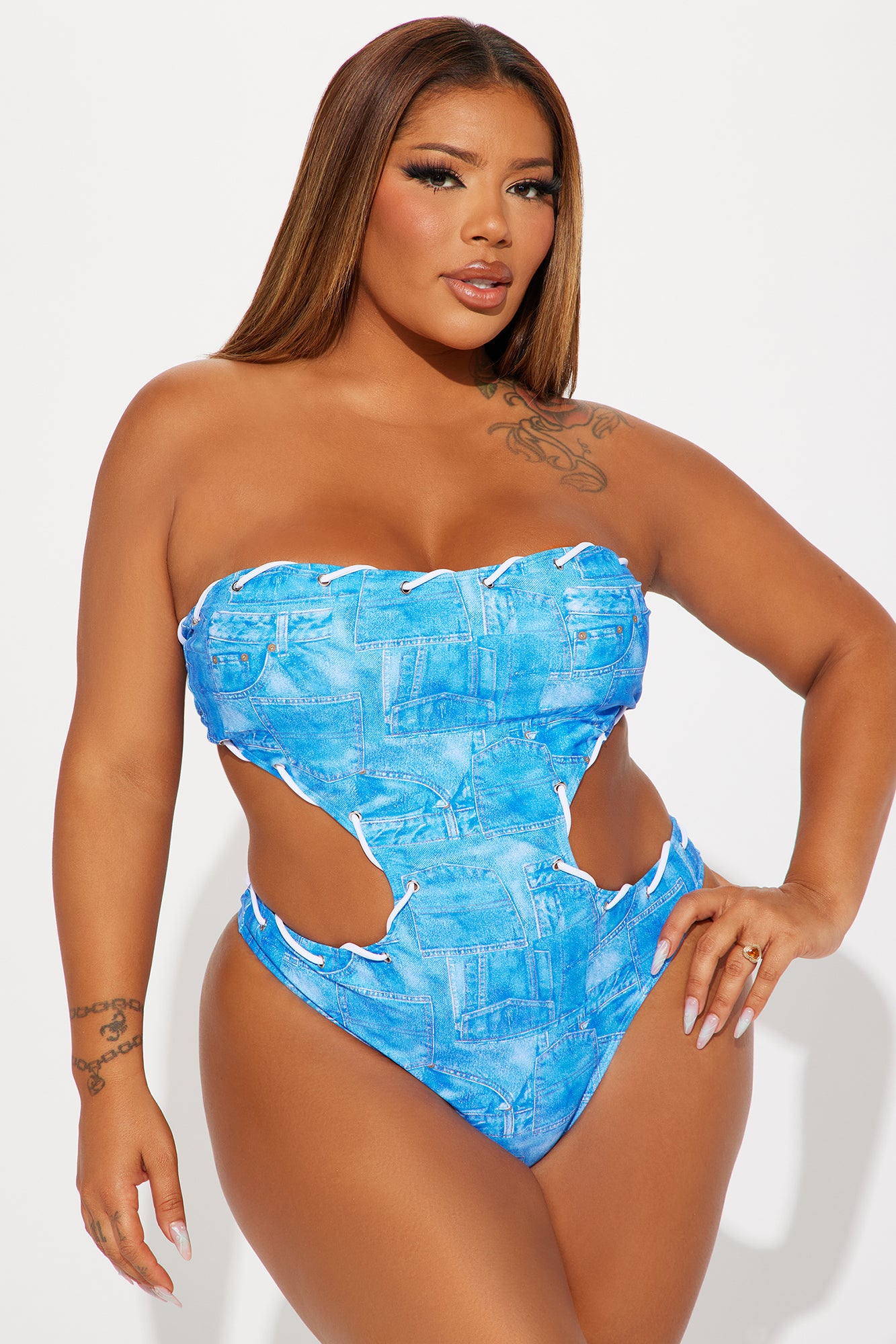 Yareli Contrast Stitch 1 Piece Swimsuit - Denim - Image 4