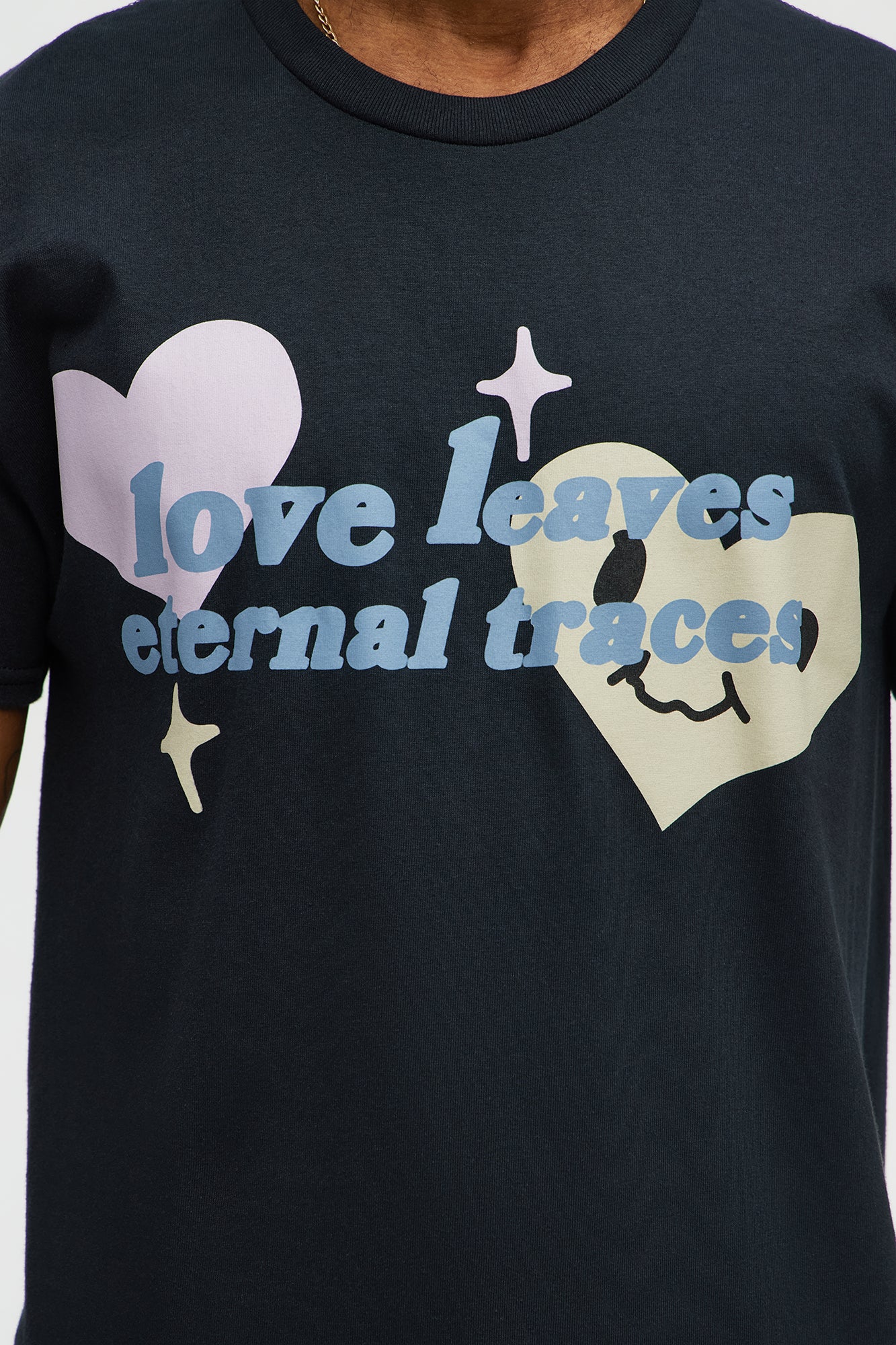 Love Leaves Eternal Traces Short Sleeve Tee - Black - Image 3