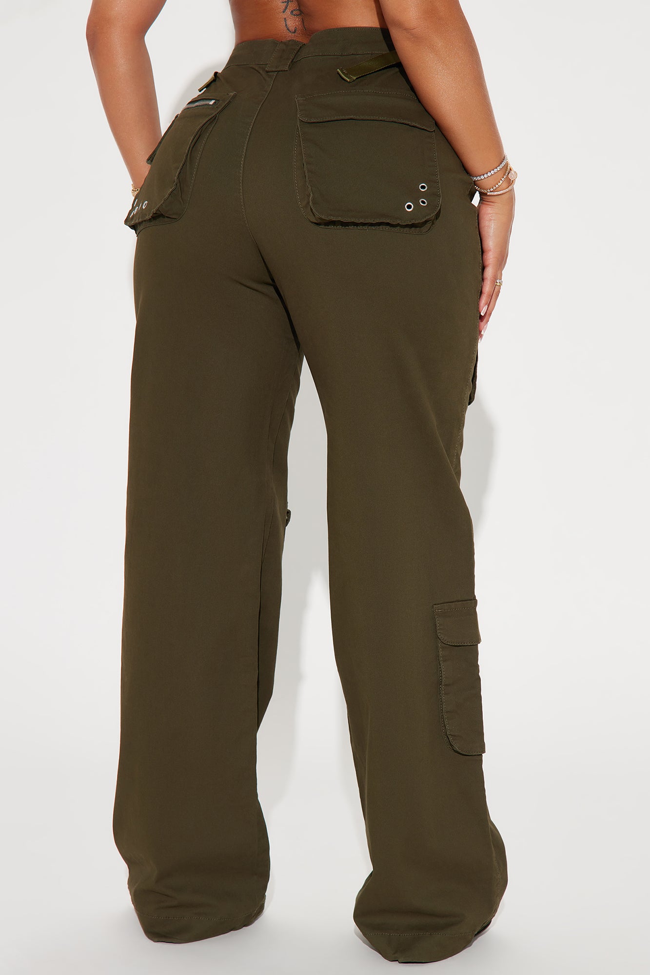 I'm In Town Wide Leg Cargo Jogger - Olive - Image 4