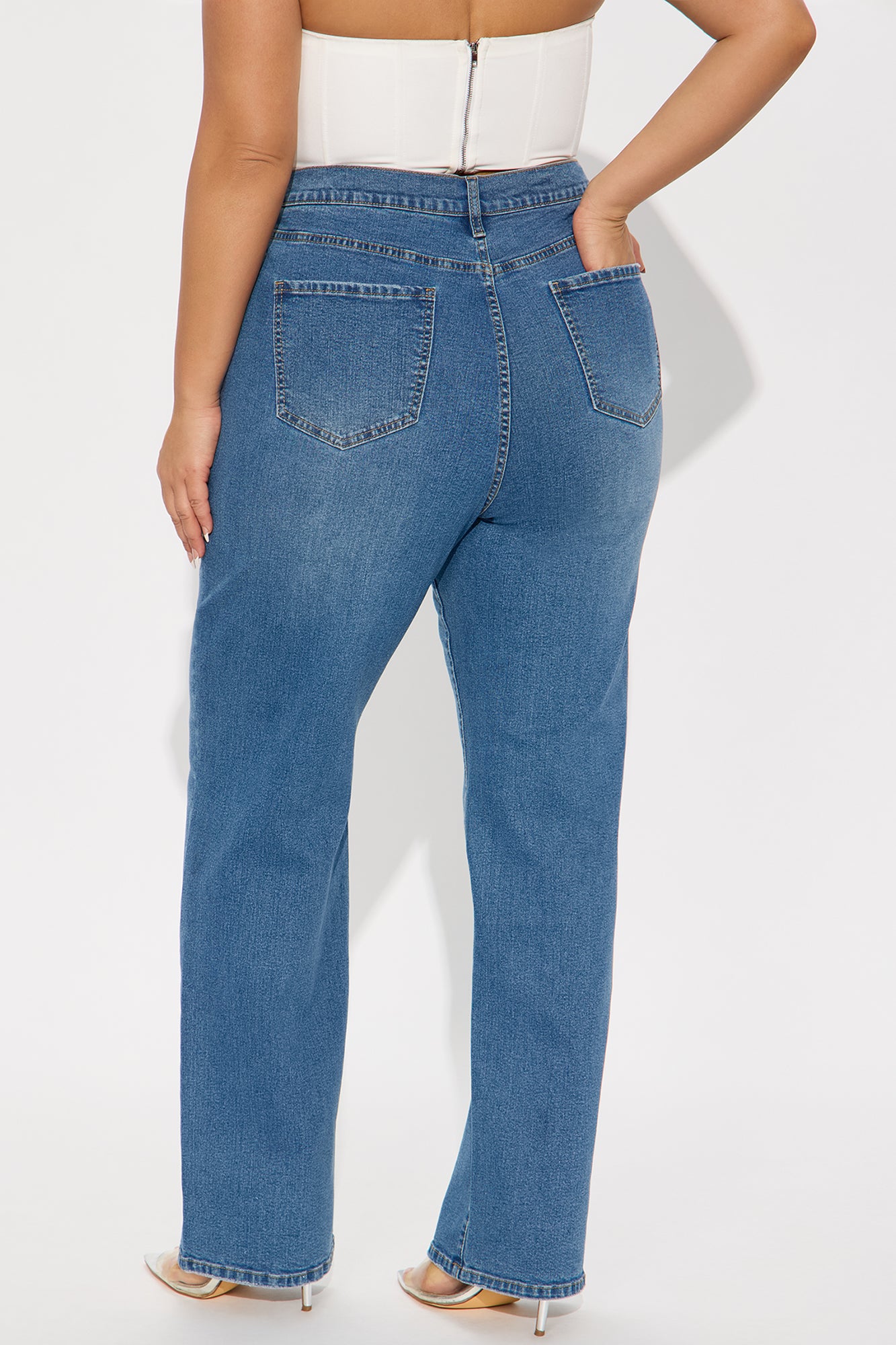 Tall Nova 90s Straight Leg Jeans - Medium Blue Wash - Image 6