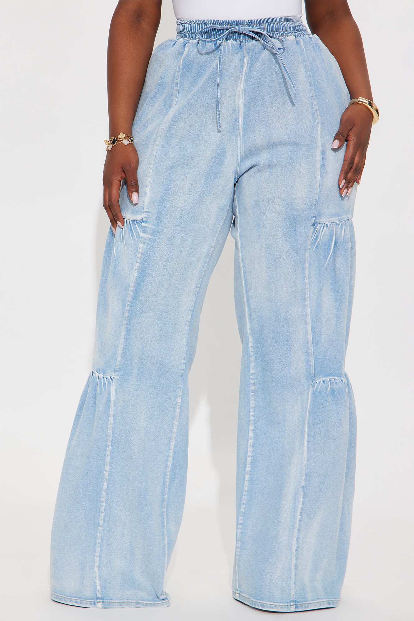Tall Goin With The Flow Easy Fit Jeans - Light Wash - Image 5