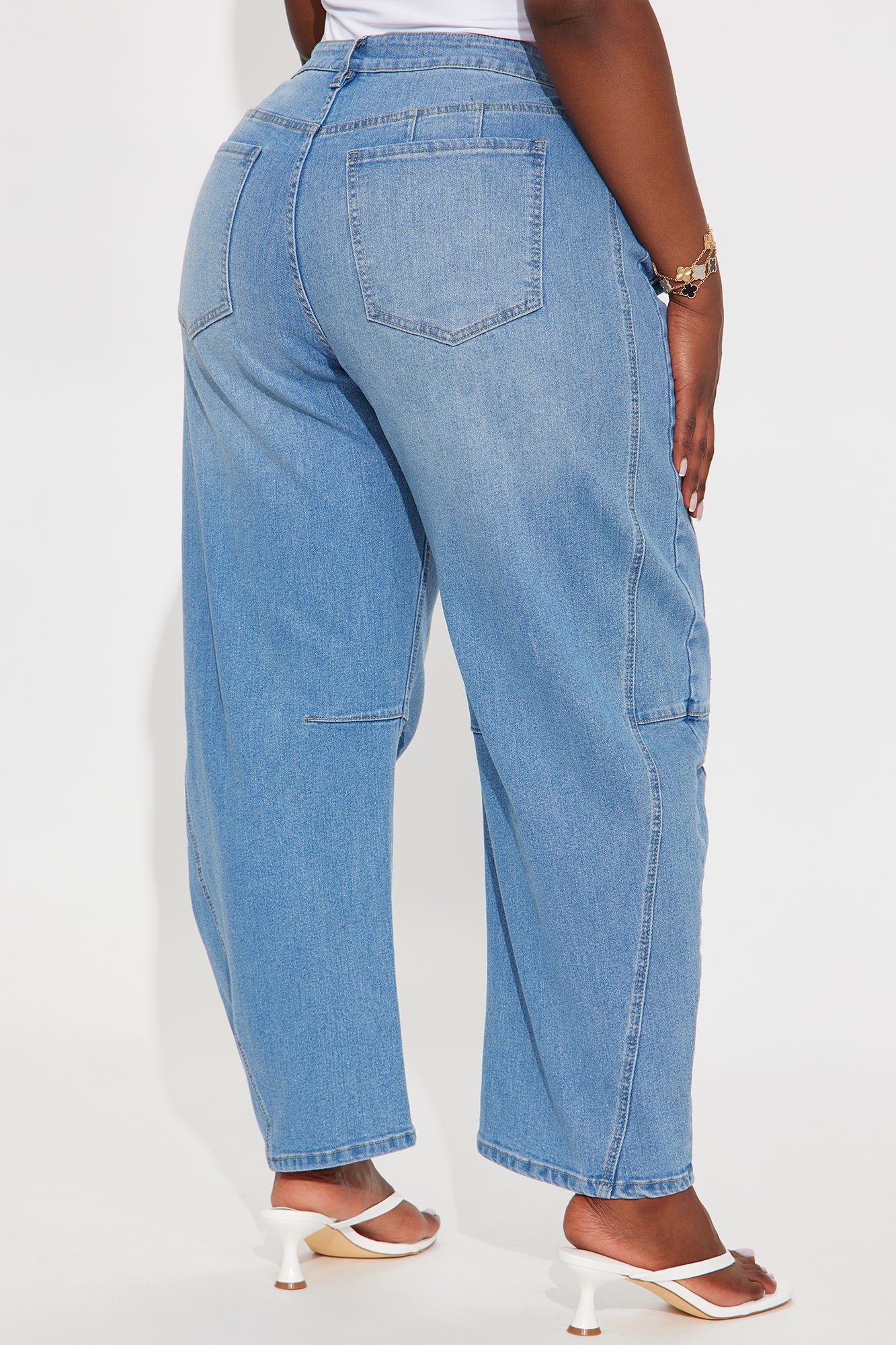 Topic Of Discussion Slim Barrel Leg Jeans - Medium Wash - Image 6