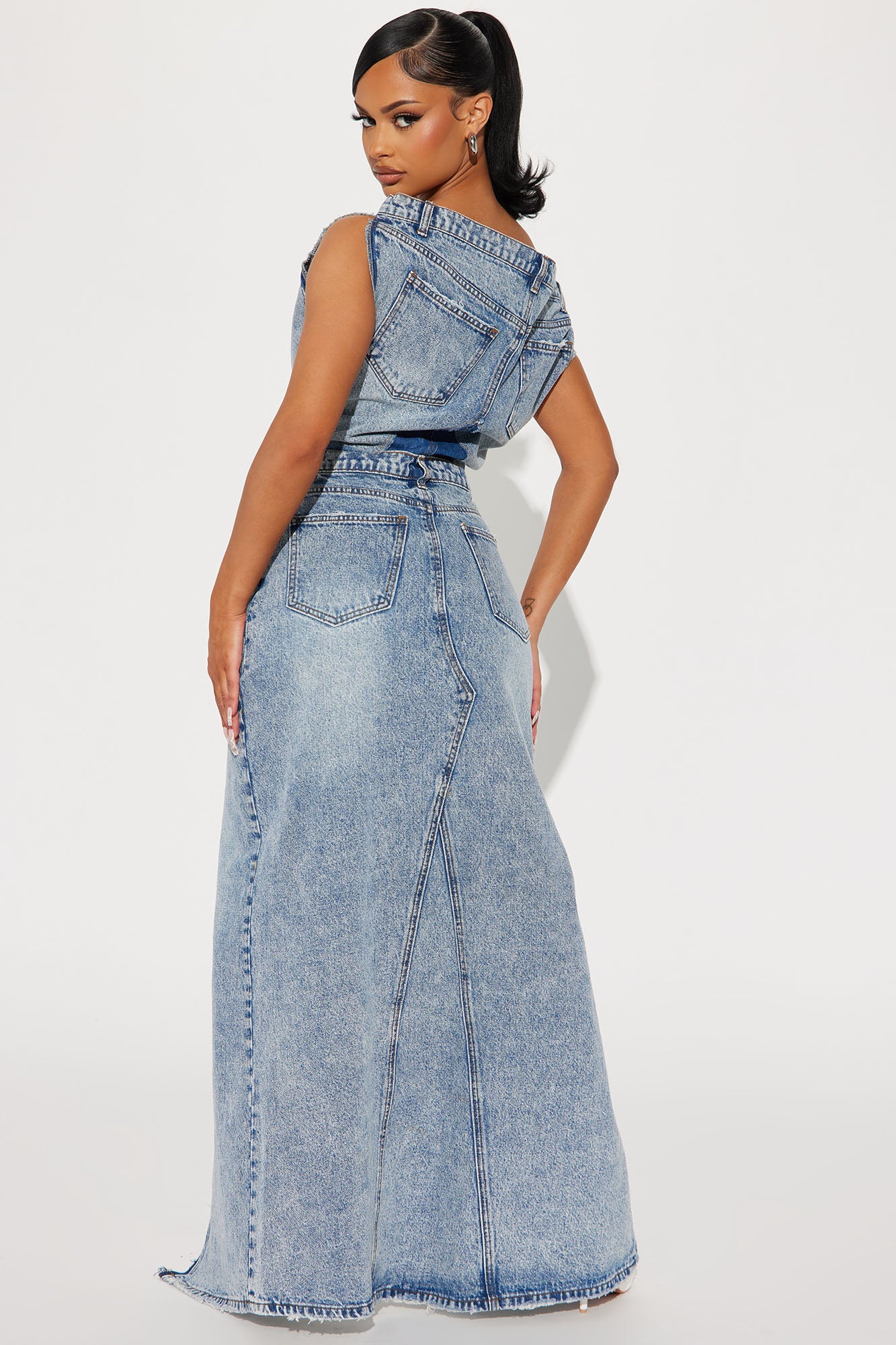 Demi Denim Maxi Dress - Medium Wash - Image 3