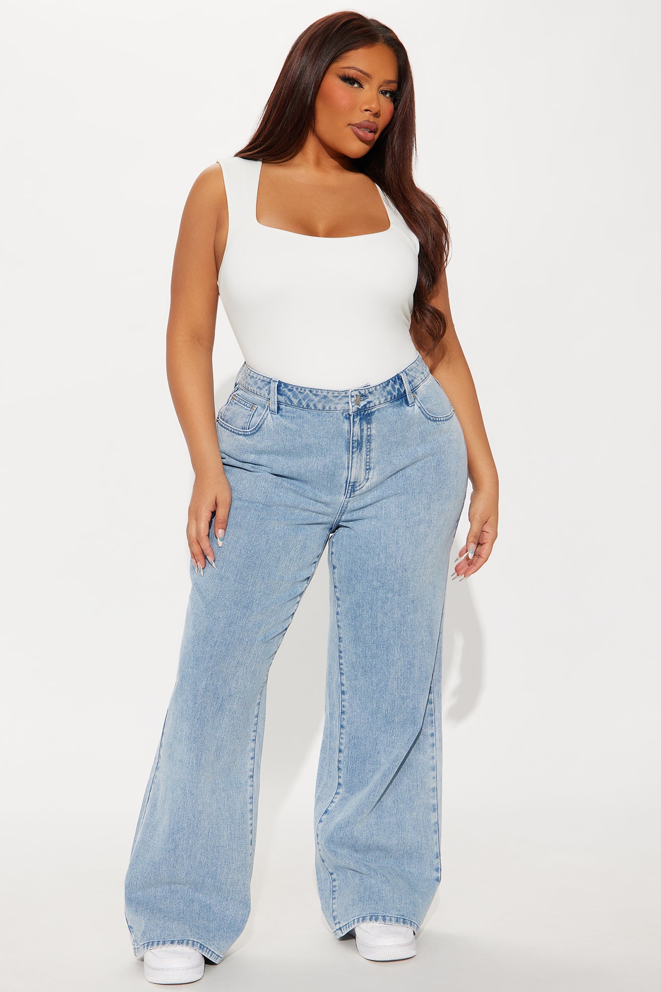 Taking A Bow Embroidered Baggy Jeans - Light Wash - Image 5