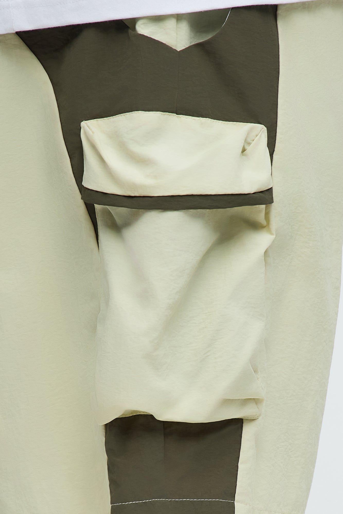 Side With Me Zipper Nylon Short - White/combo - Image 9