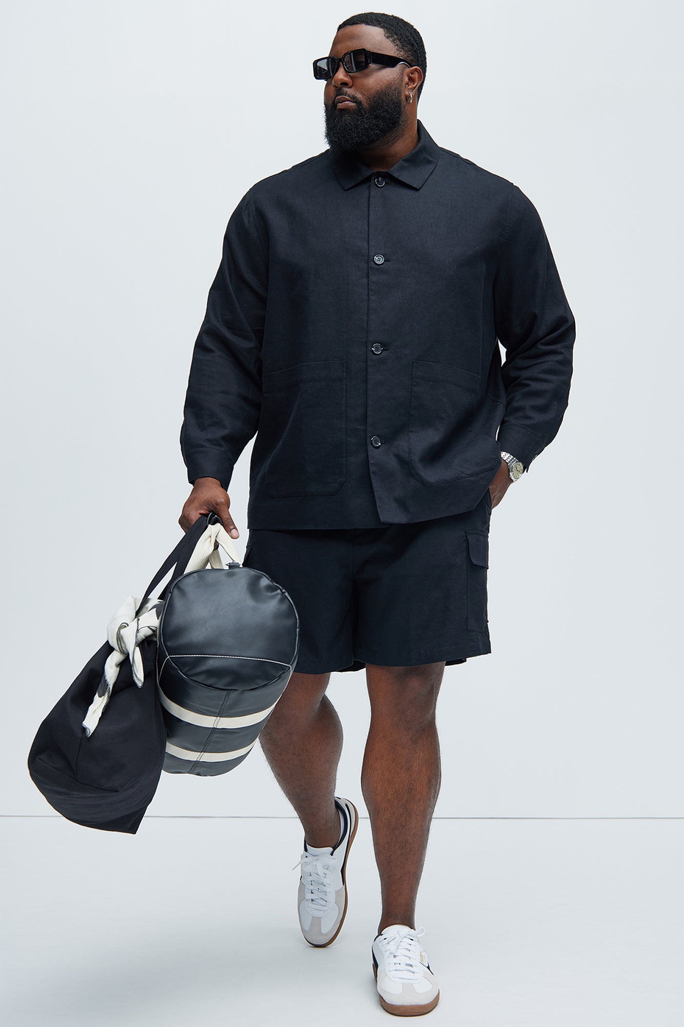 Bahamas Linen Cargo Shorts - Black - Image 6