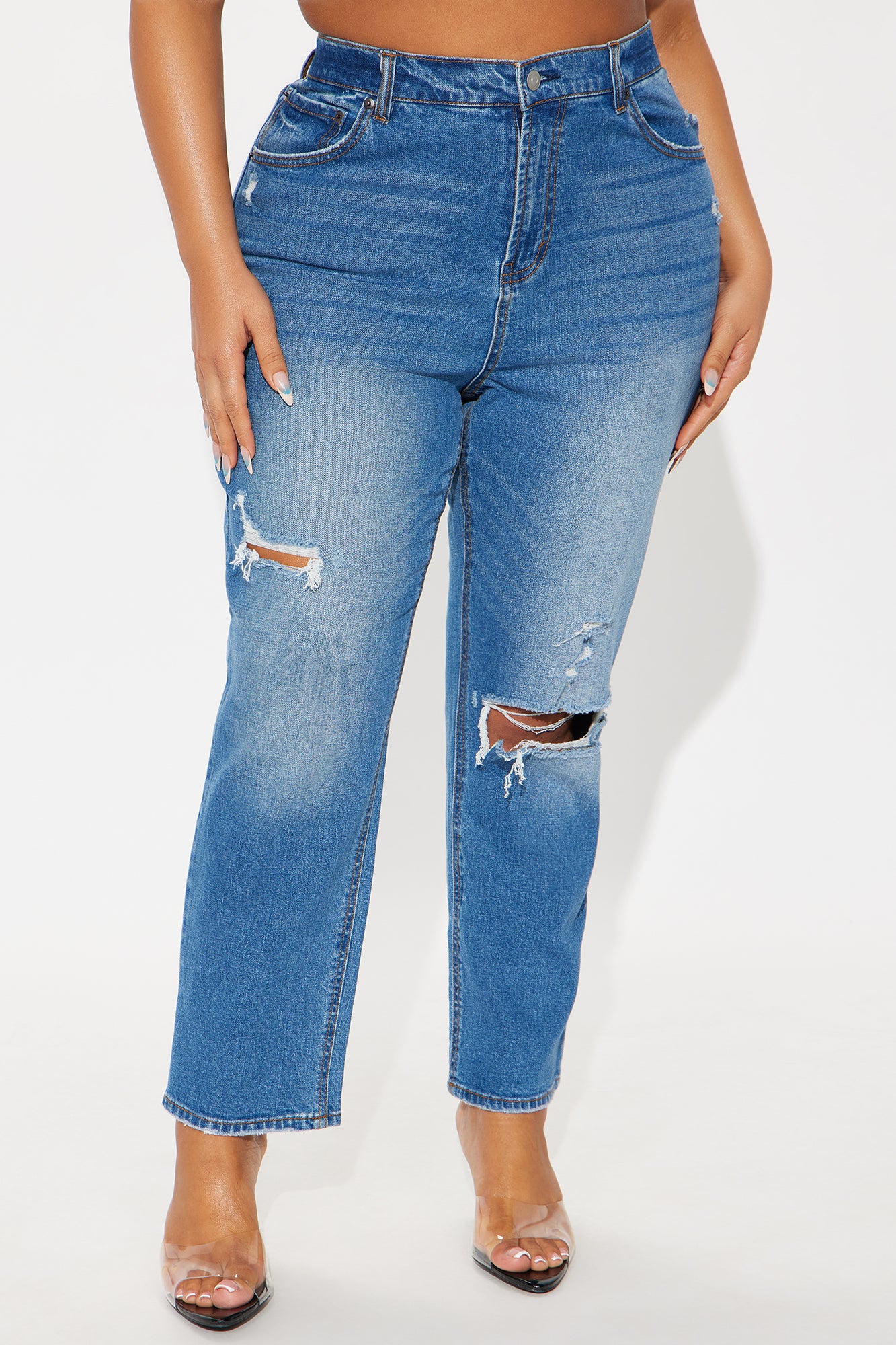 Crowd Pleaser Ripped Ankle Slim Straight Jeans - Medium Wash - Image 5