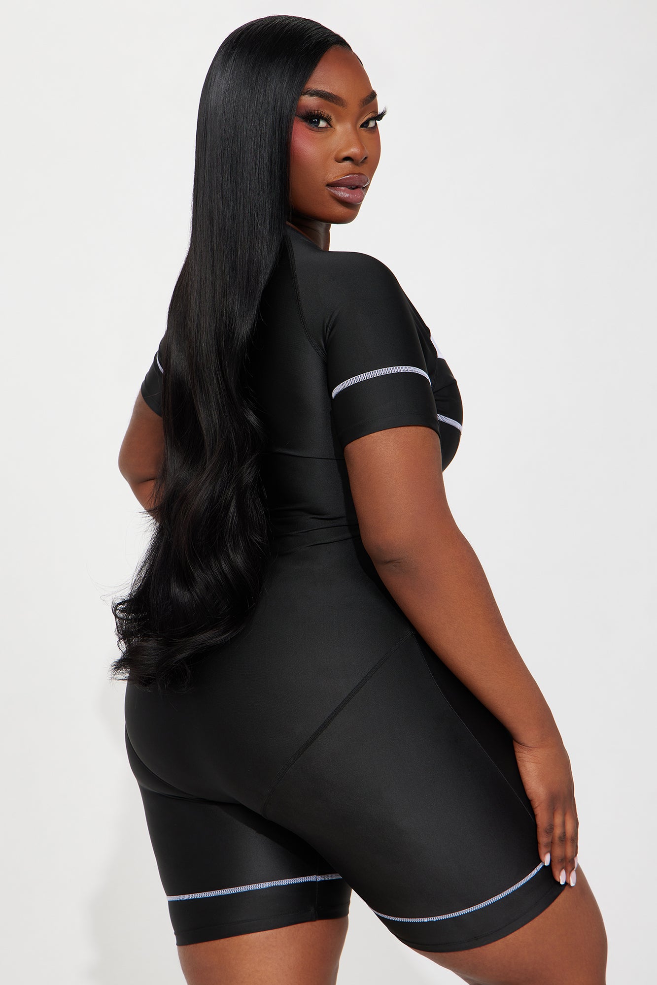 Molly Short Sleeve Shorts 1 Piece Swimsuit - Black/White - Image 6