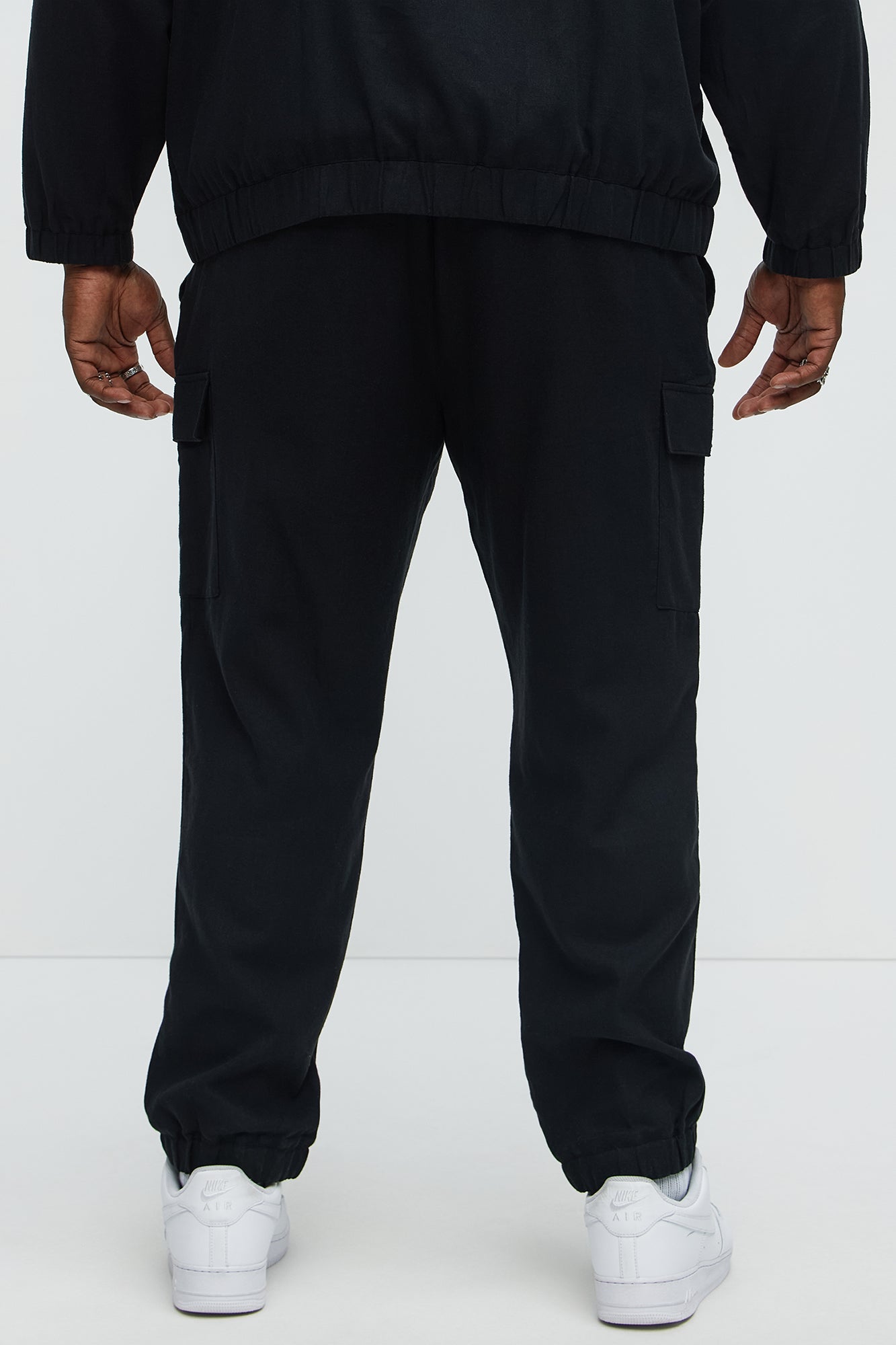 Slim Bahamas Linen Cargo Jogger - Black - Image 8