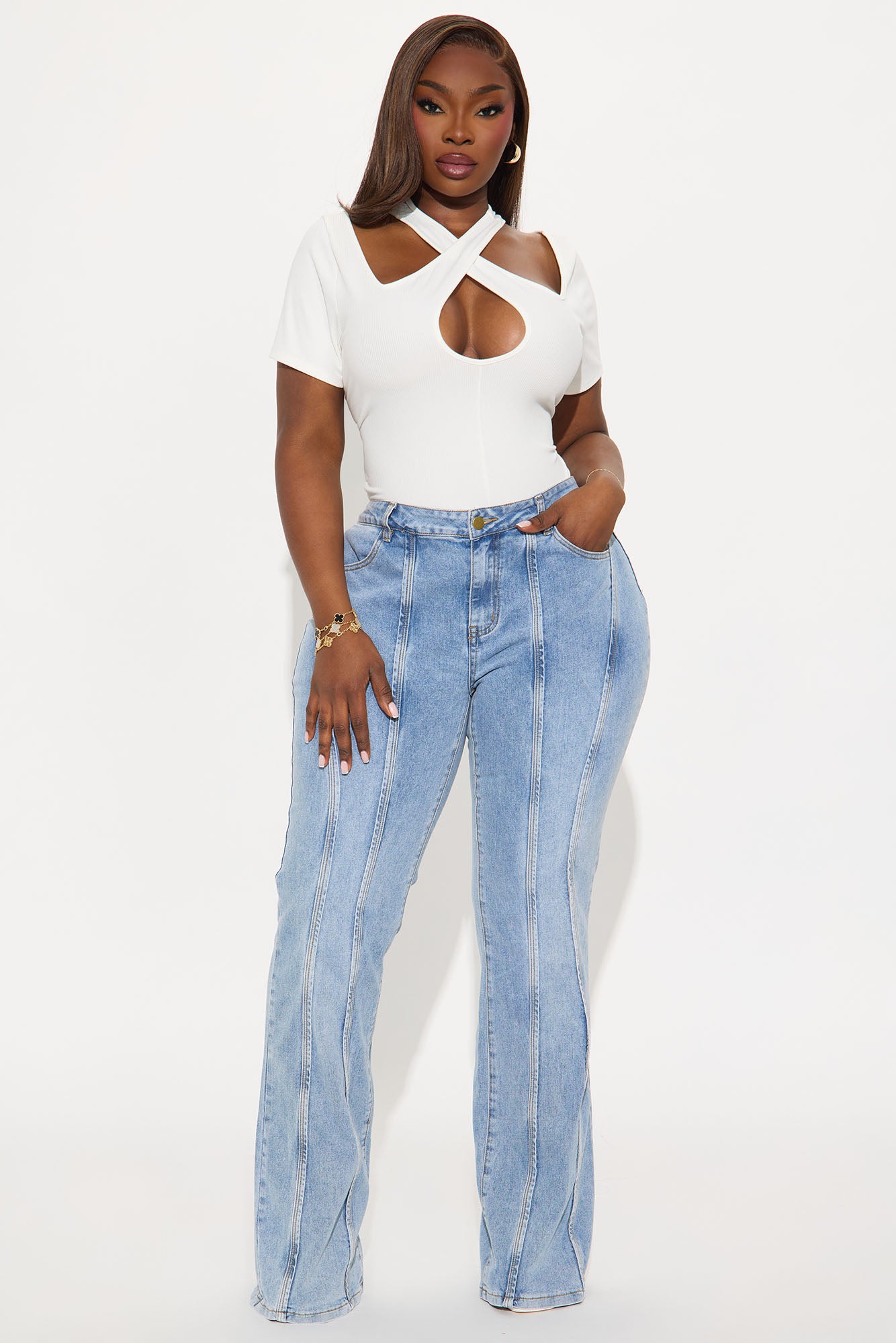 Brooke Low Rise Stretch Flare Jeans - Light Wash - Image 4