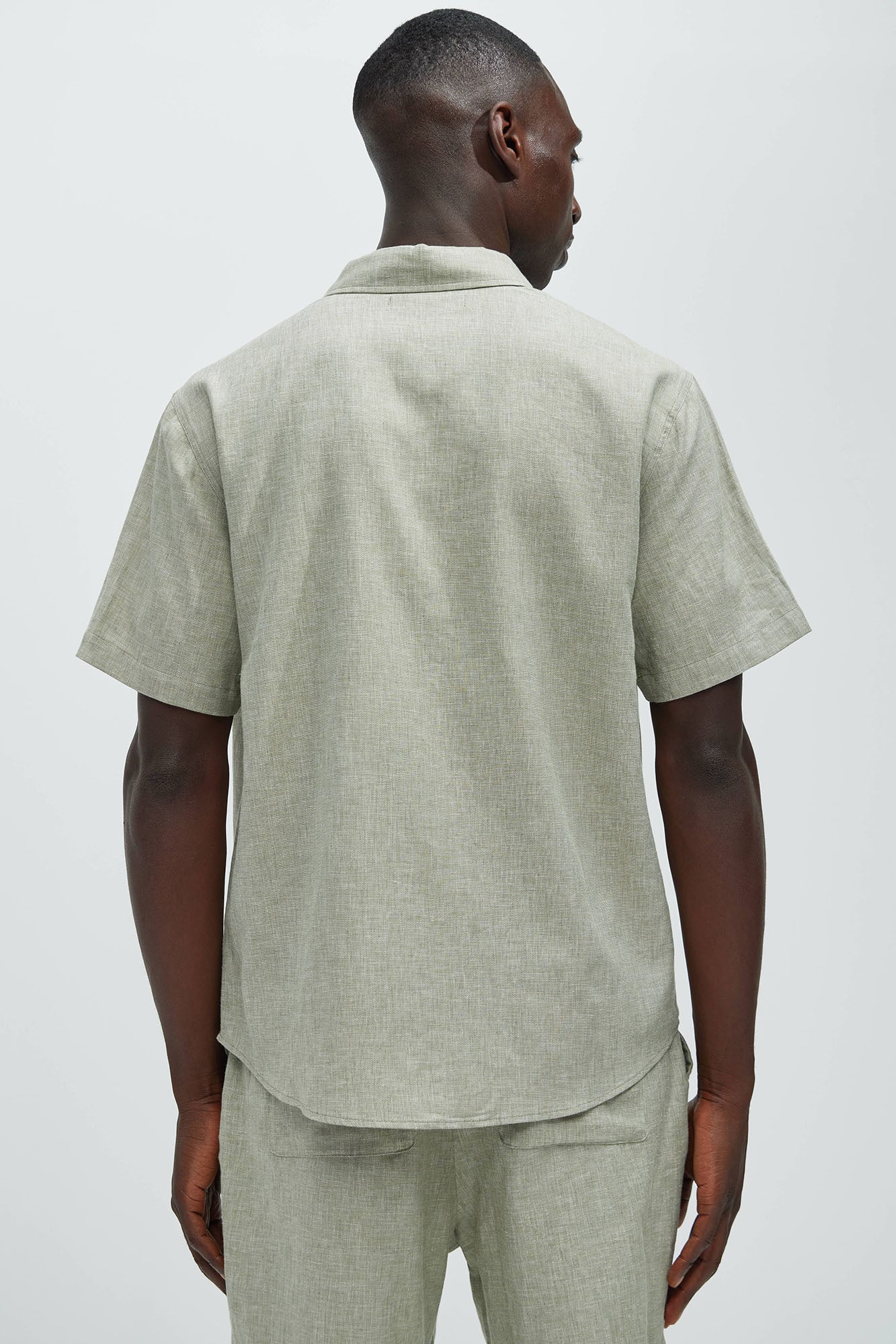 Bahamas Linen Classic Button Up Shirt - Green - Image 3