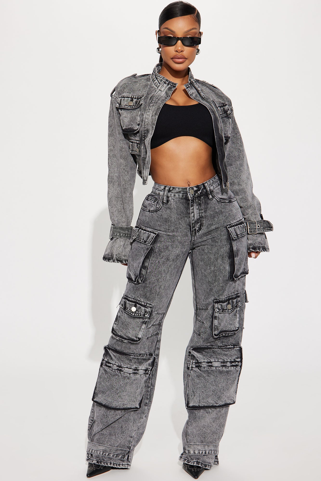 Billie Low Slung Cargo Jeans - Acid Wash Black - Image 3