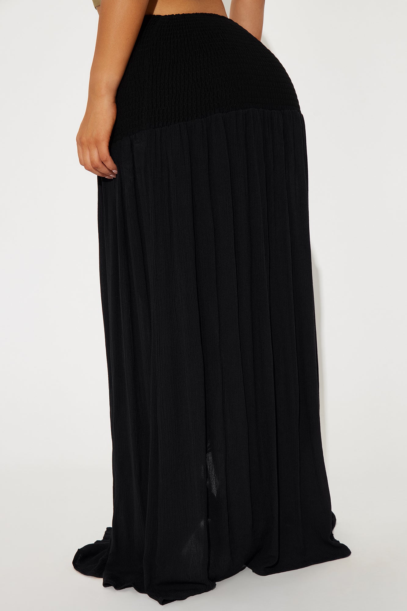Breezy Paradise Linen Smocked Cover Up Skirt - Black - Image 4