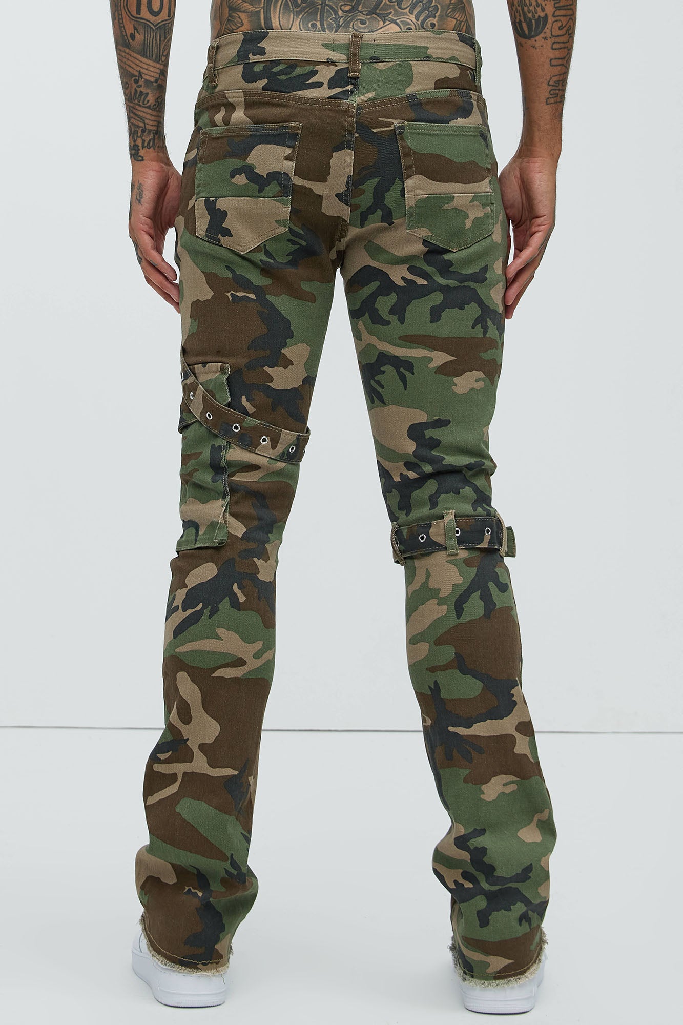 With The Straps Camo Stacked Skinny Flare Pants - Camouflage - Image 4