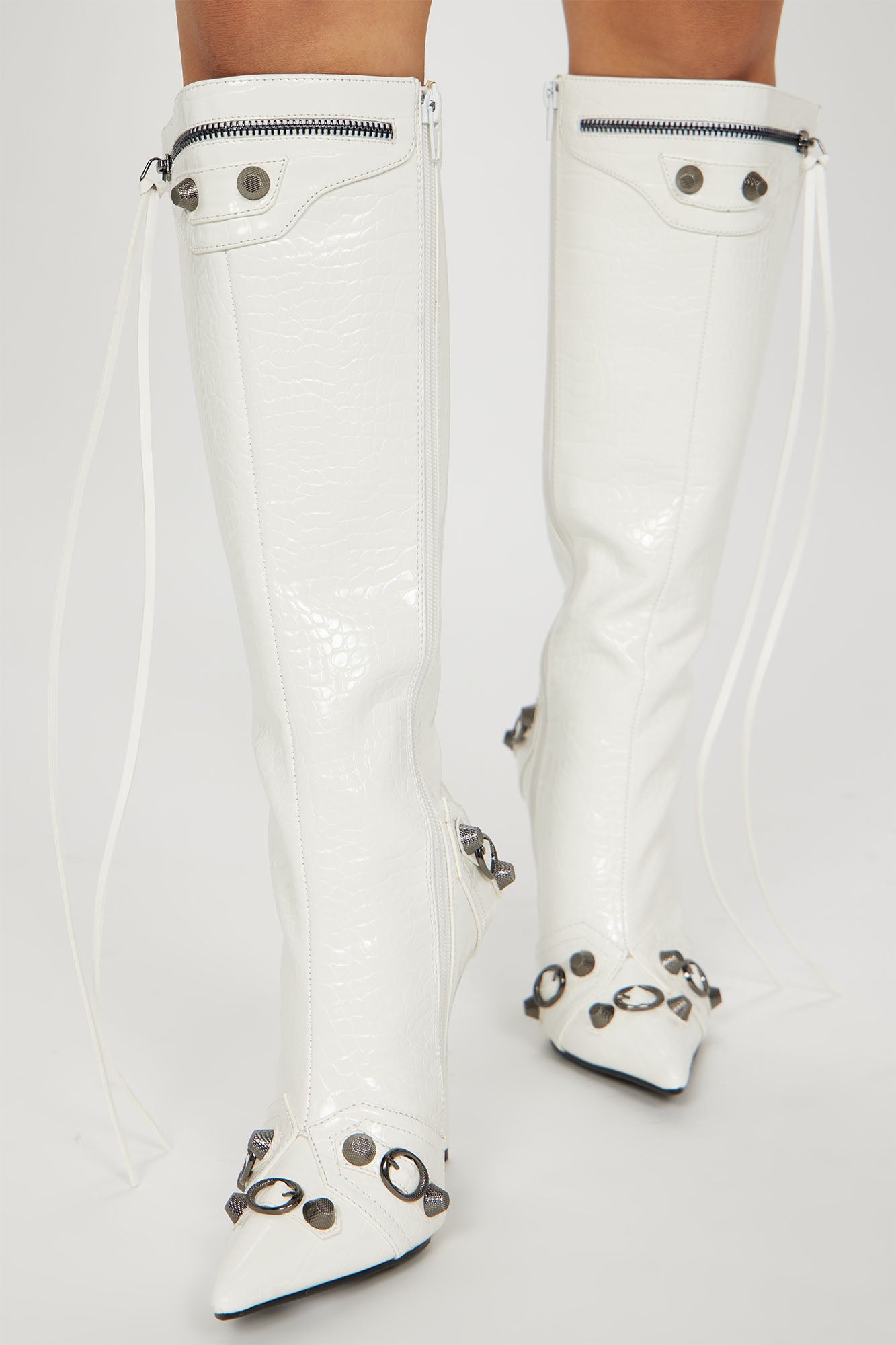 Weekend Exclusive Knee High Boots - White - Image 3