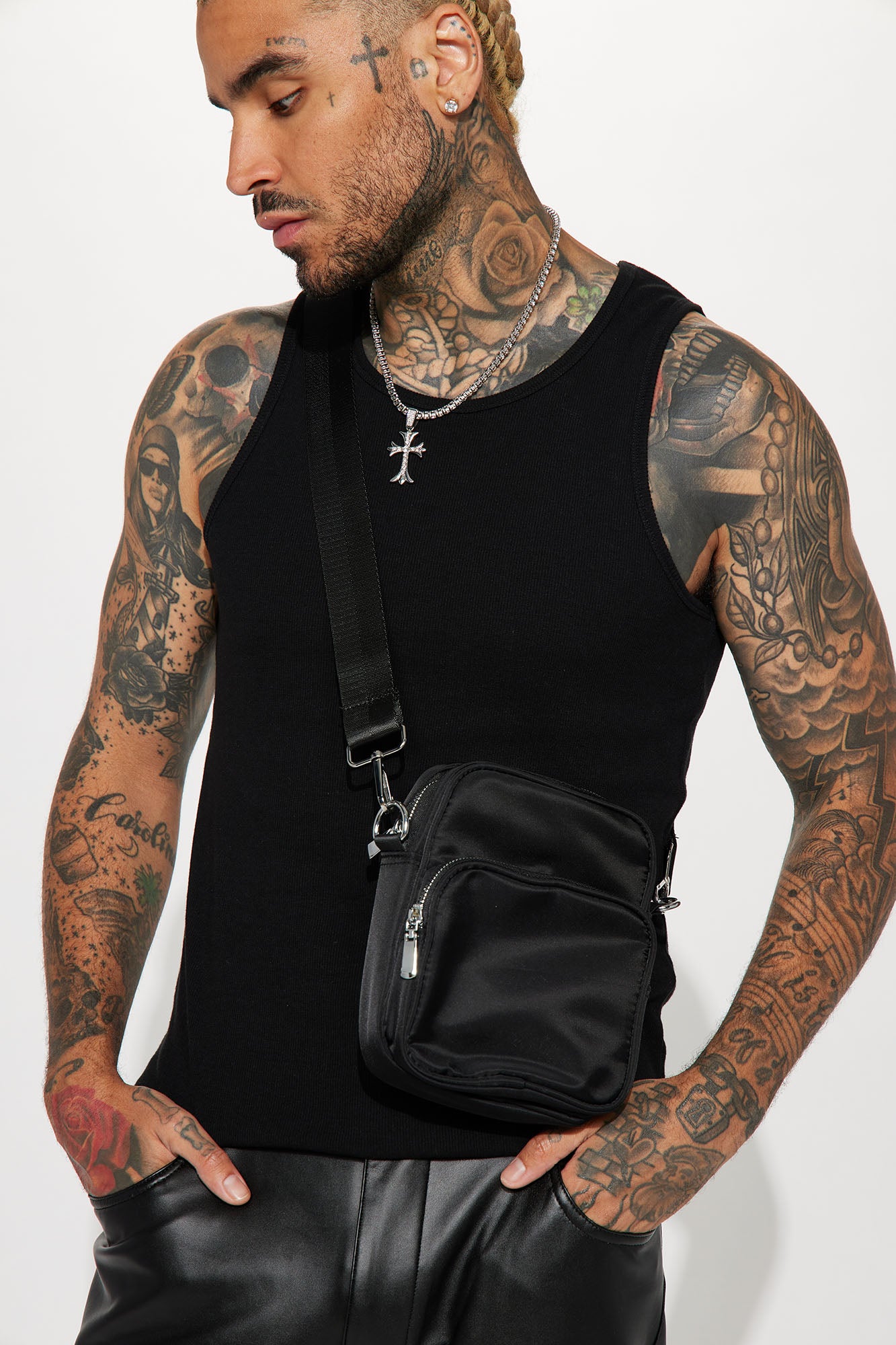 Keep It Up Crossbody Bag - Black - Image 3