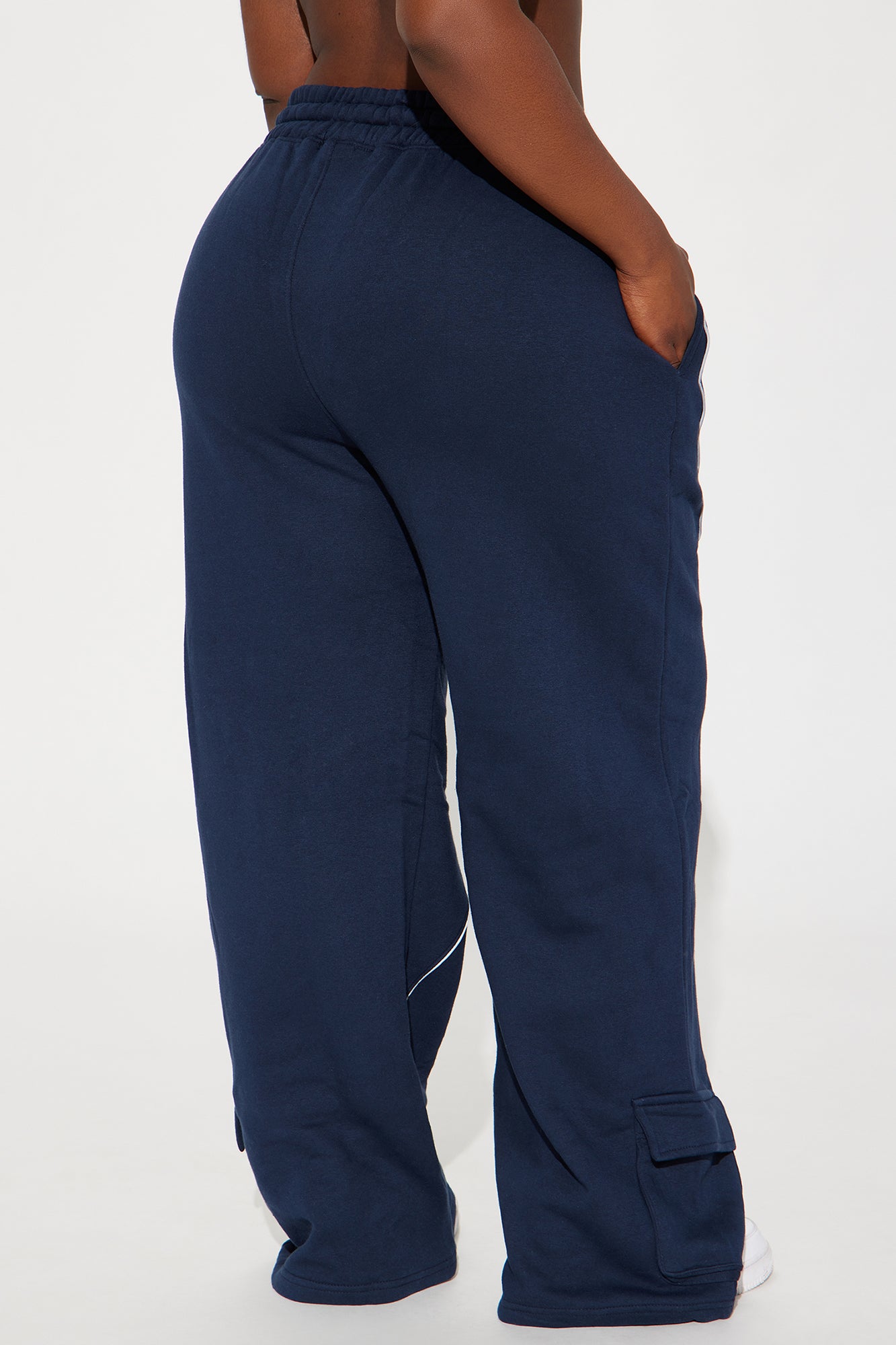 Pace Yourself Fleece Sweatpant - Navy - Image 7