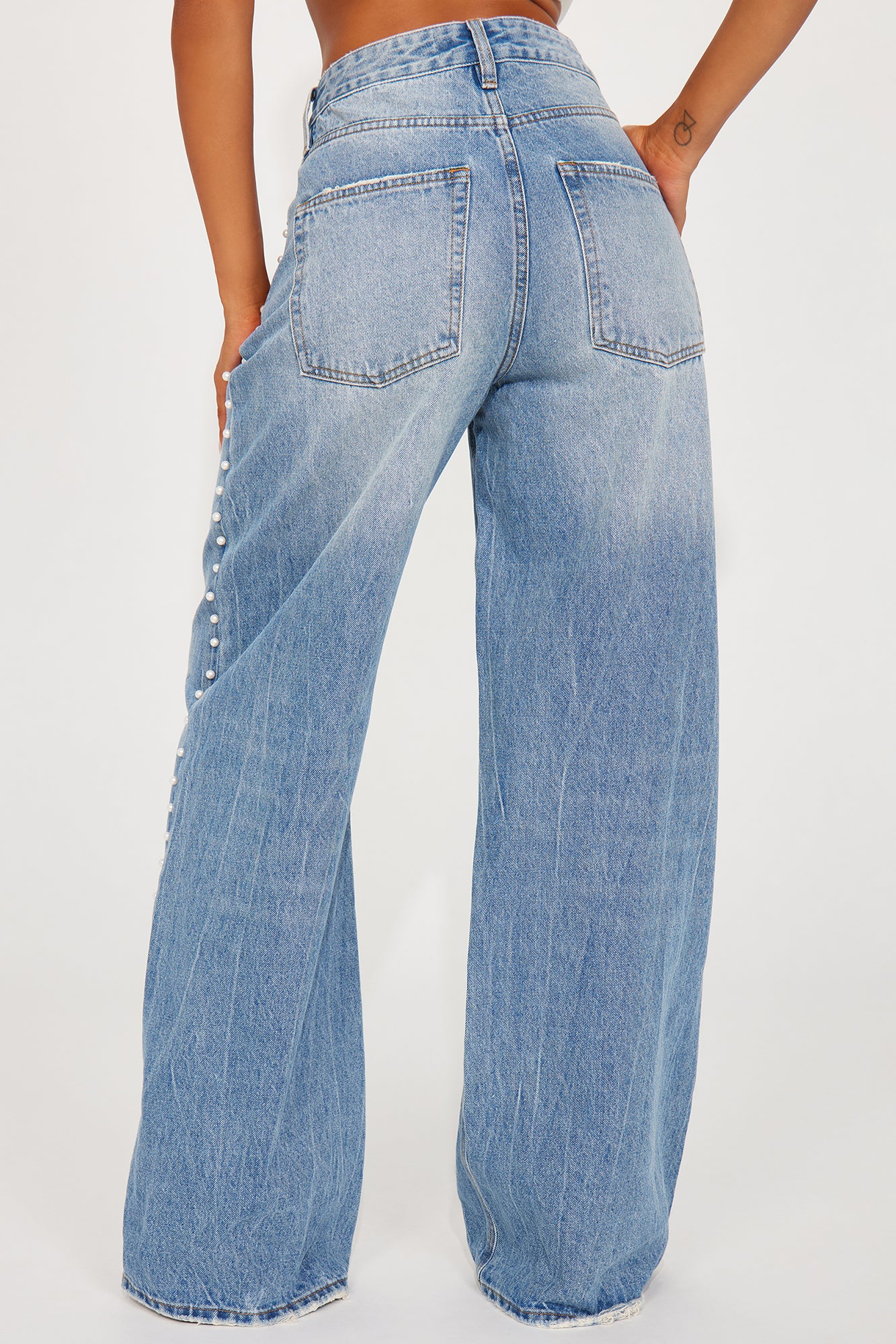 Clutching My Pearls Baggy Wide Leg Jeans - Medium Wash - Image 3