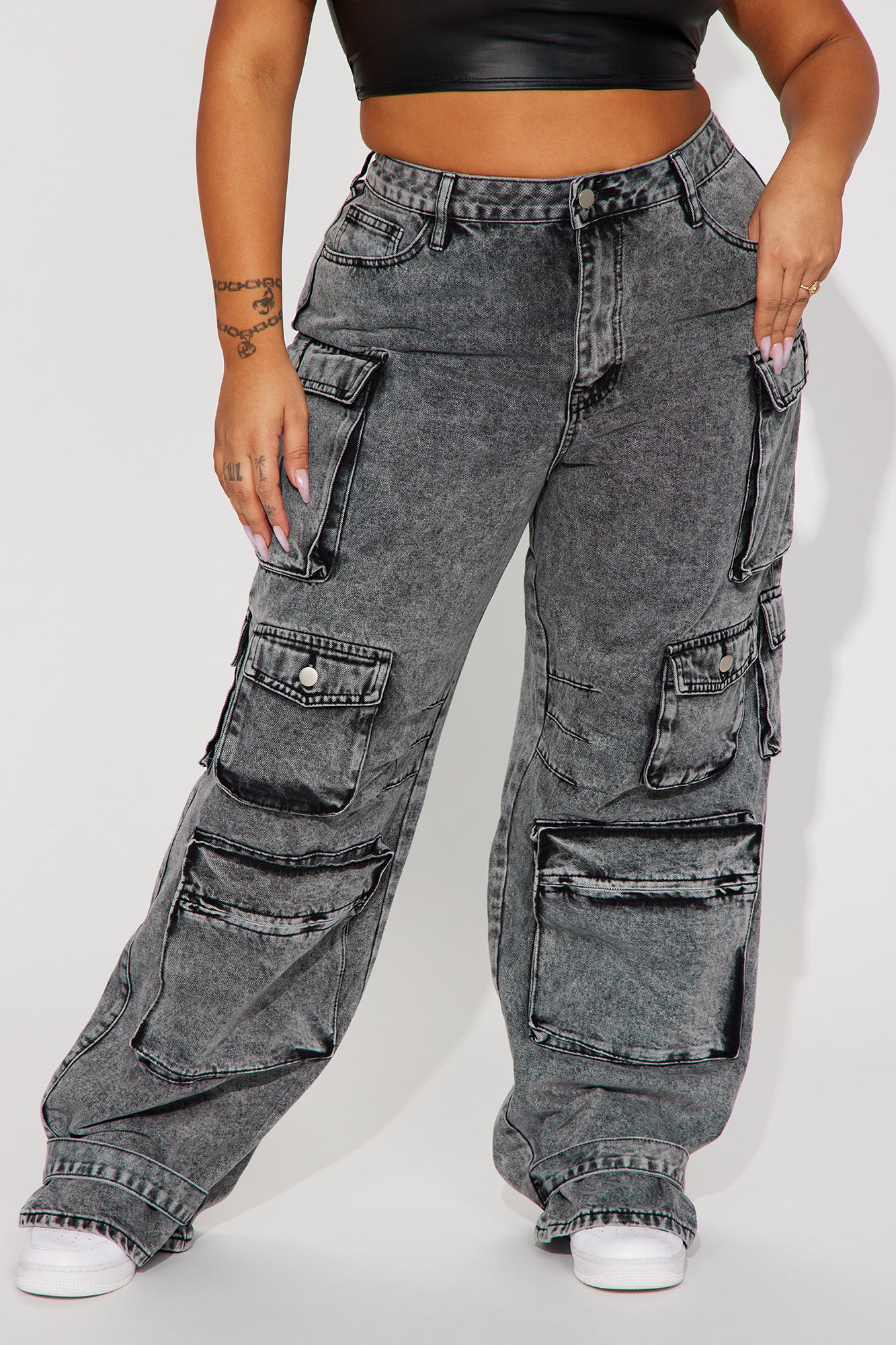 Billie Low Slung Cargo Jeans - Acid Wash Black - Image 5