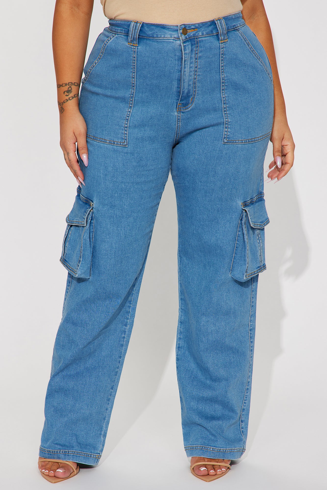 Can't Knock Me Down Stretch Cargo Jeans - Medium Blue Wash - Image 5