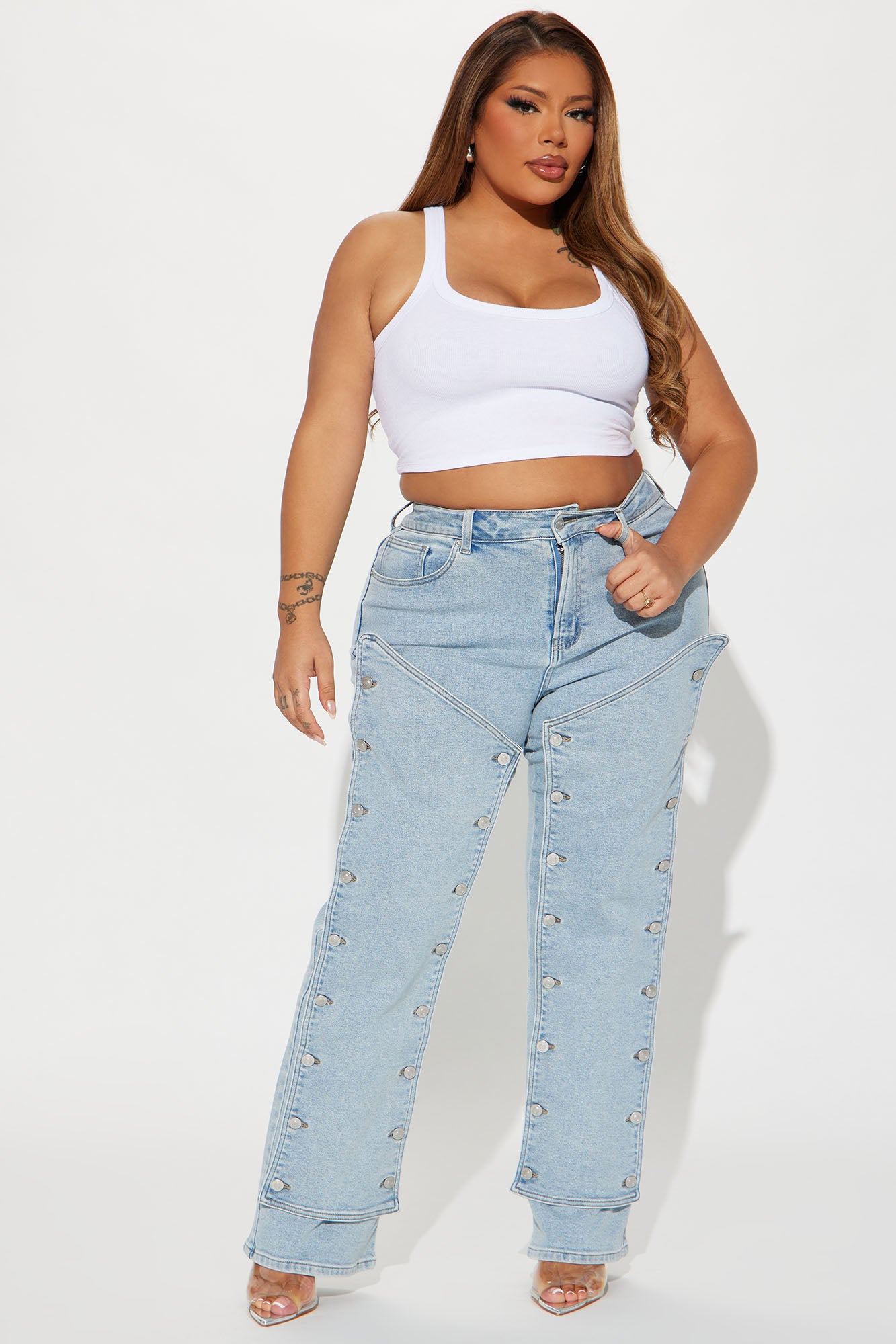 Sticking With It Stretch Straight Leg Jeans - Light Wash - Image 11
