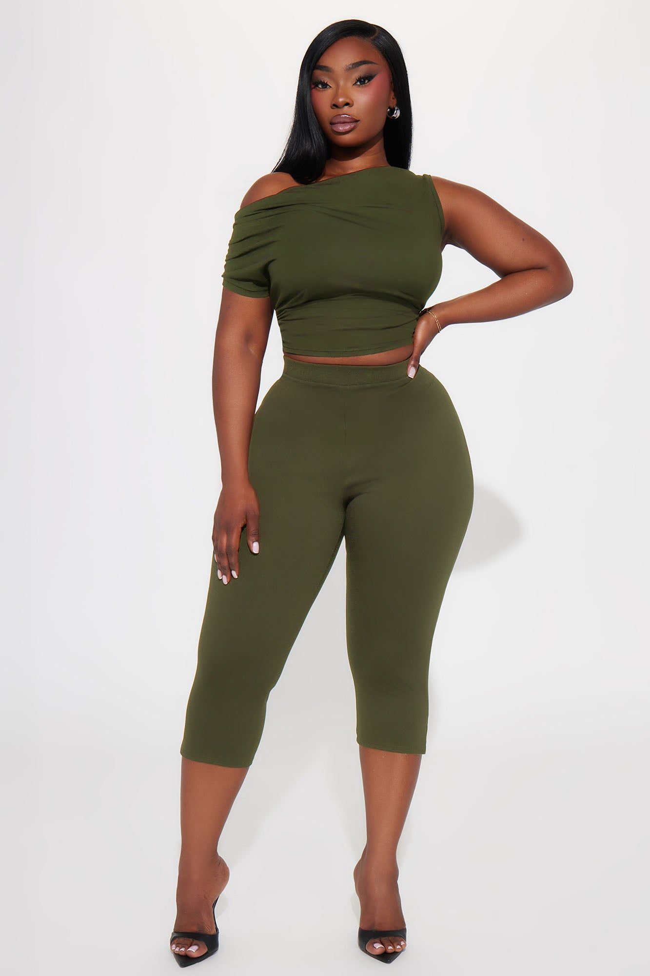 All My Potentials Capri Legging - Olive - Image 5