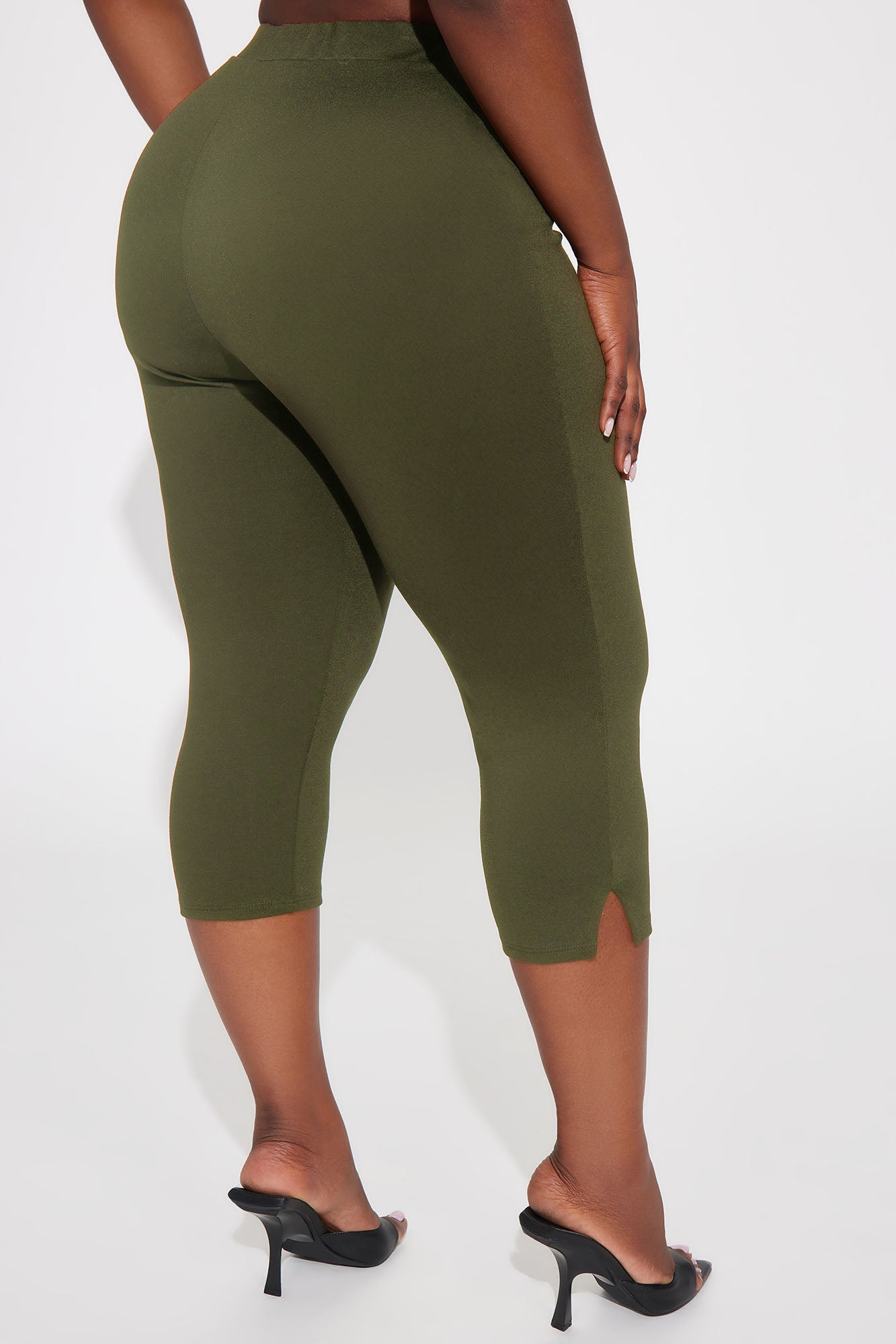 All My Potentials Capri Legging - Olive - Image 7