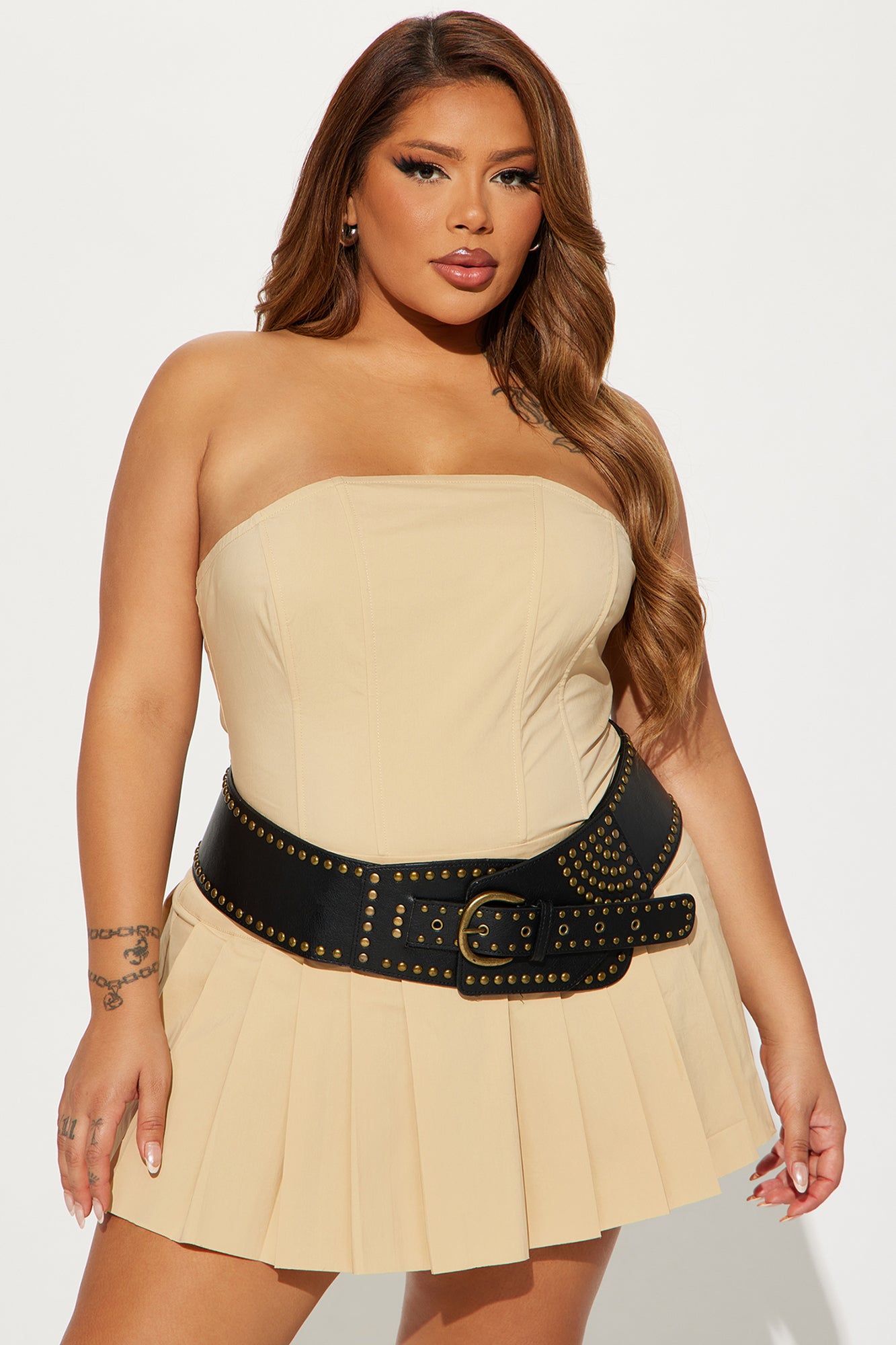 Tyla Pleated Mini Dress - Tan - Image 4
