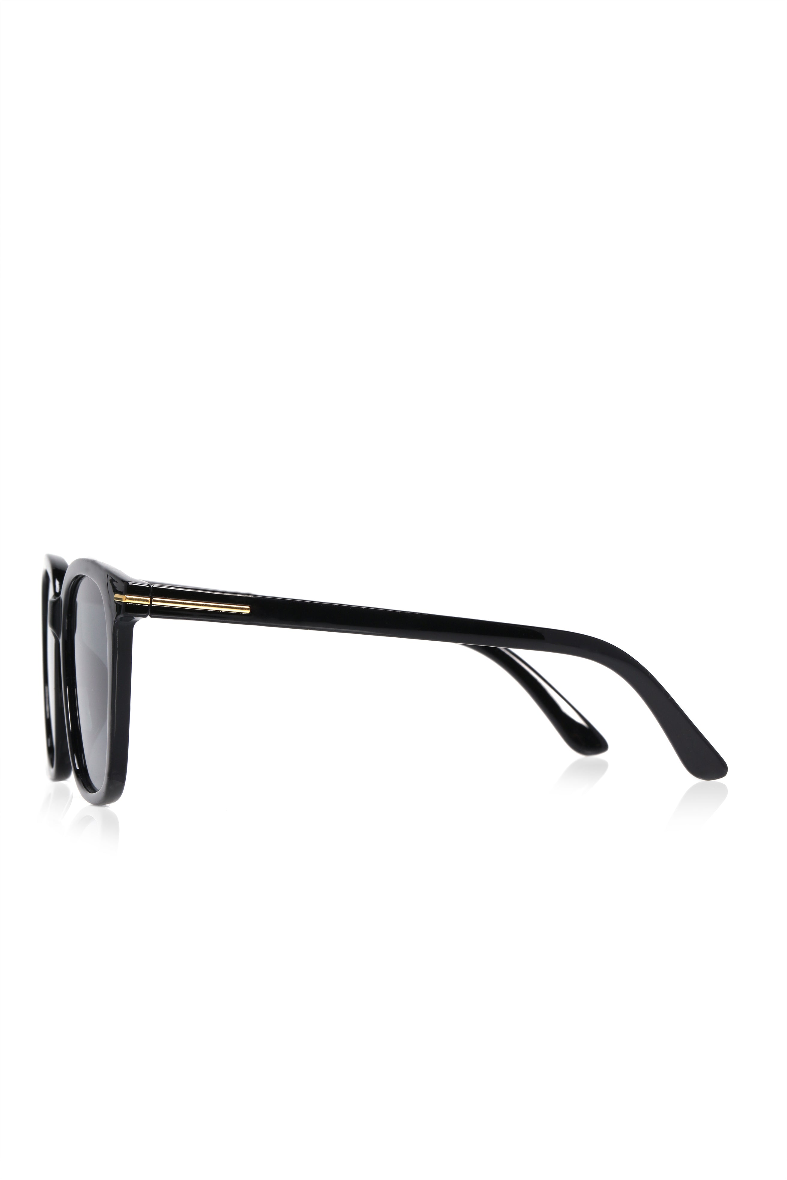 Touch The Sky Sunglasses - Black - Image 4