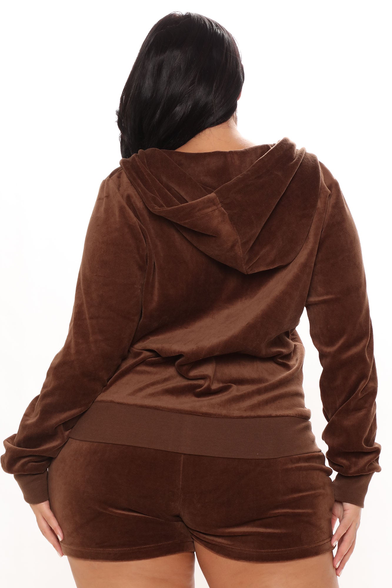 The OG Trendsetter Velour Short Set - Chocolate - Image 9