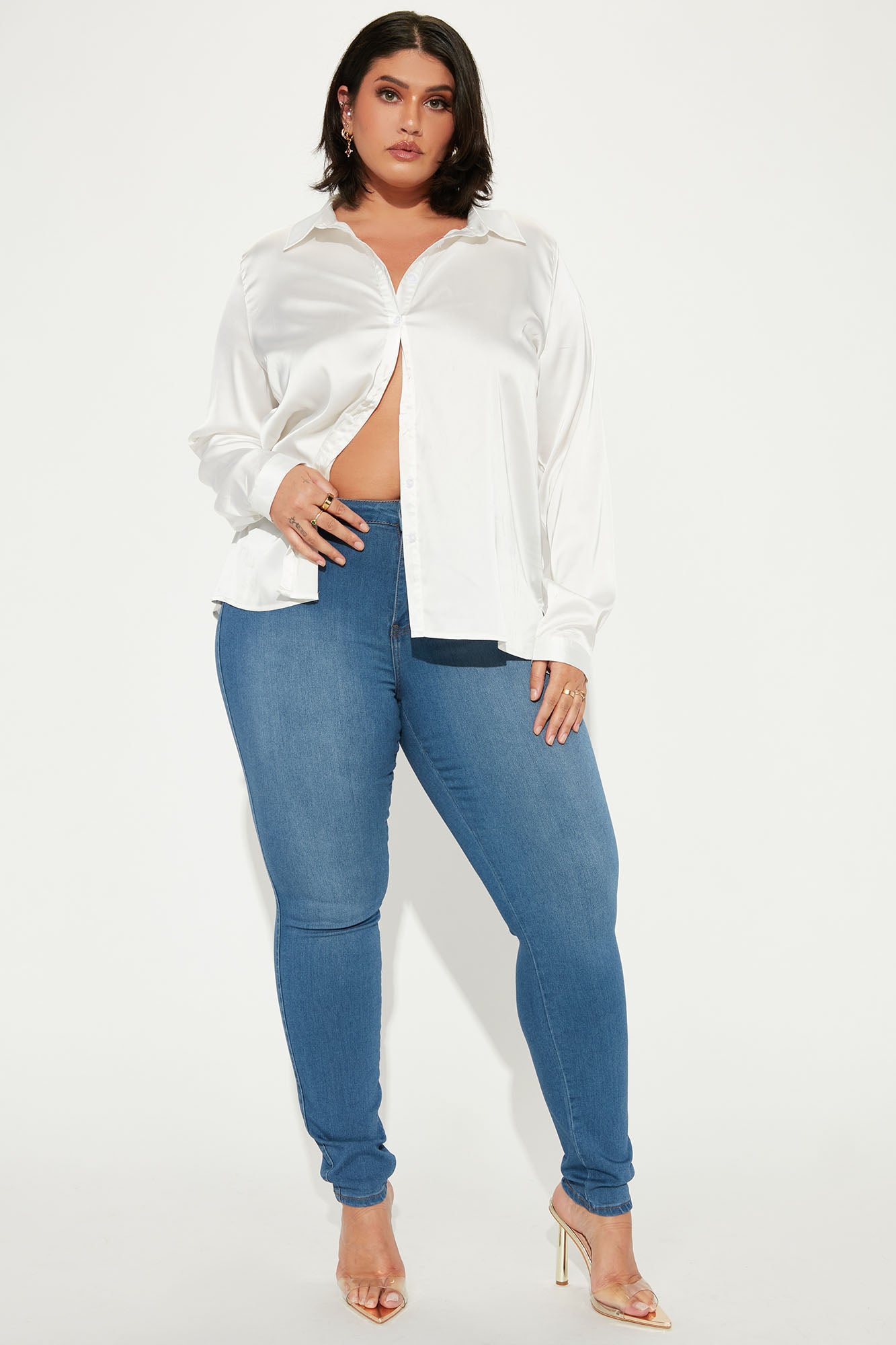 Classic Mid Rise Skinny Jeans - Medium Blue Wash - Image 4