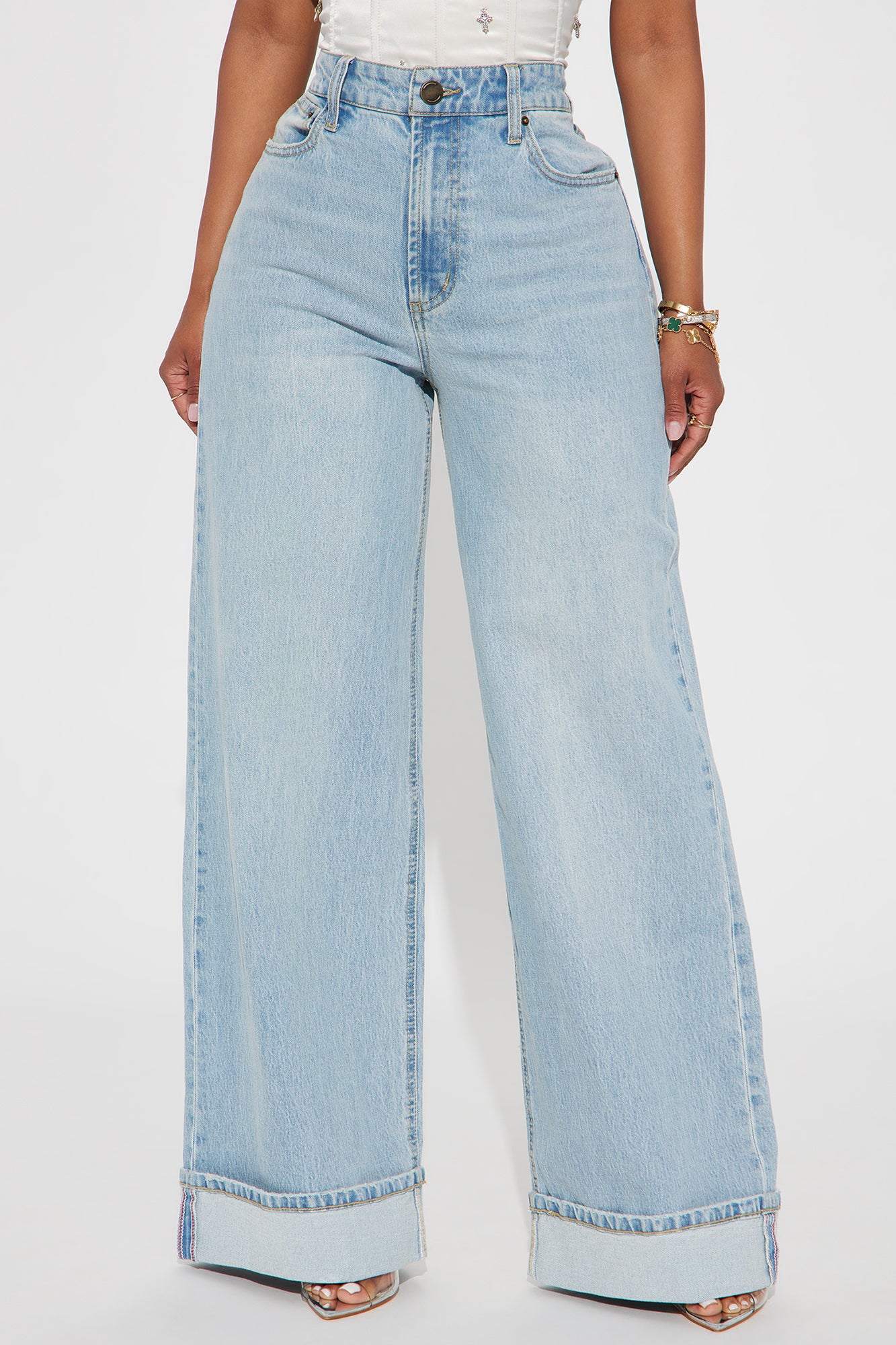 Anika Cuffed Wide Leg Jeans - Light Wash - Image 3