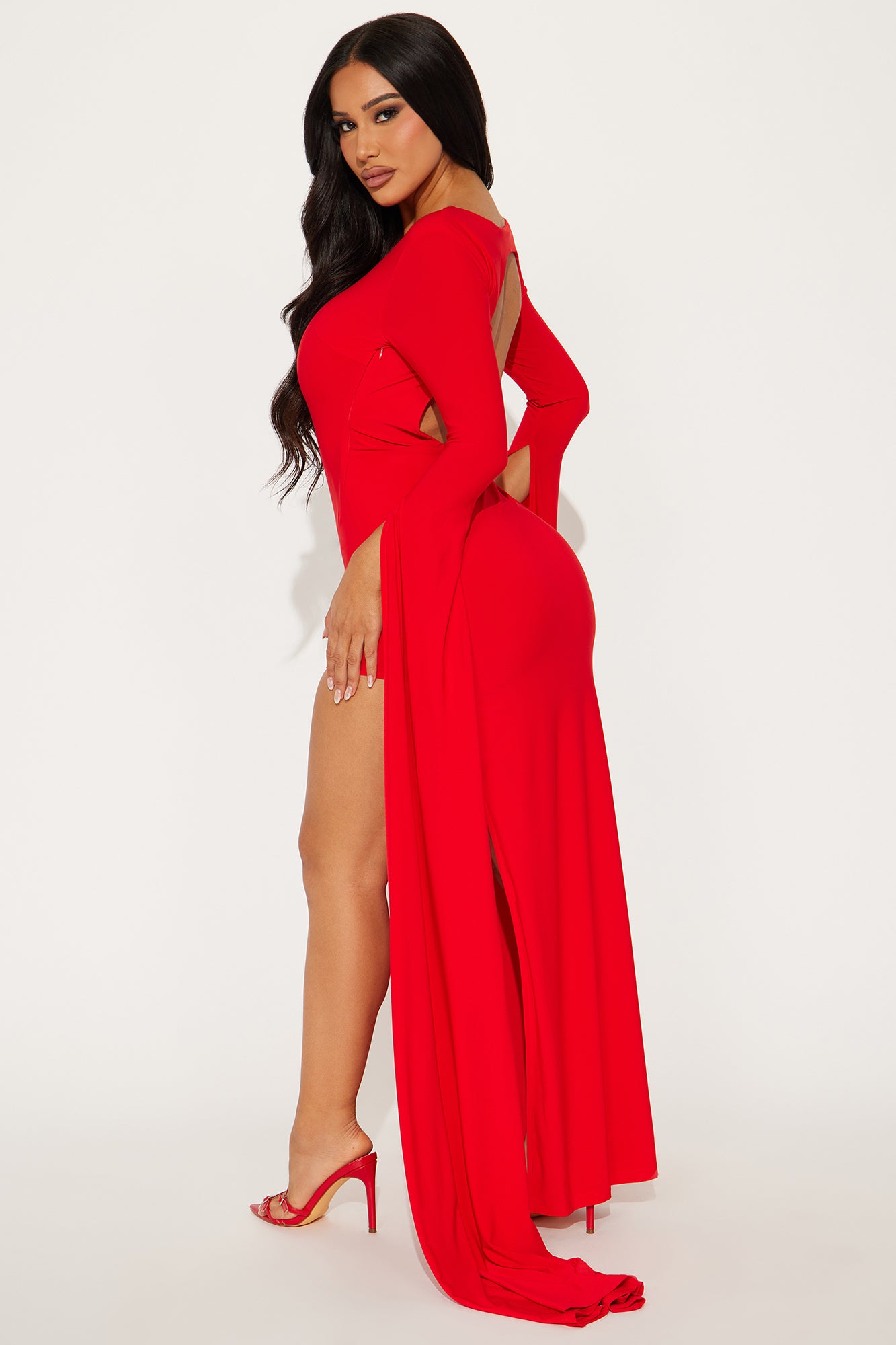 Scarlet Heart Gown - Red - Image 3