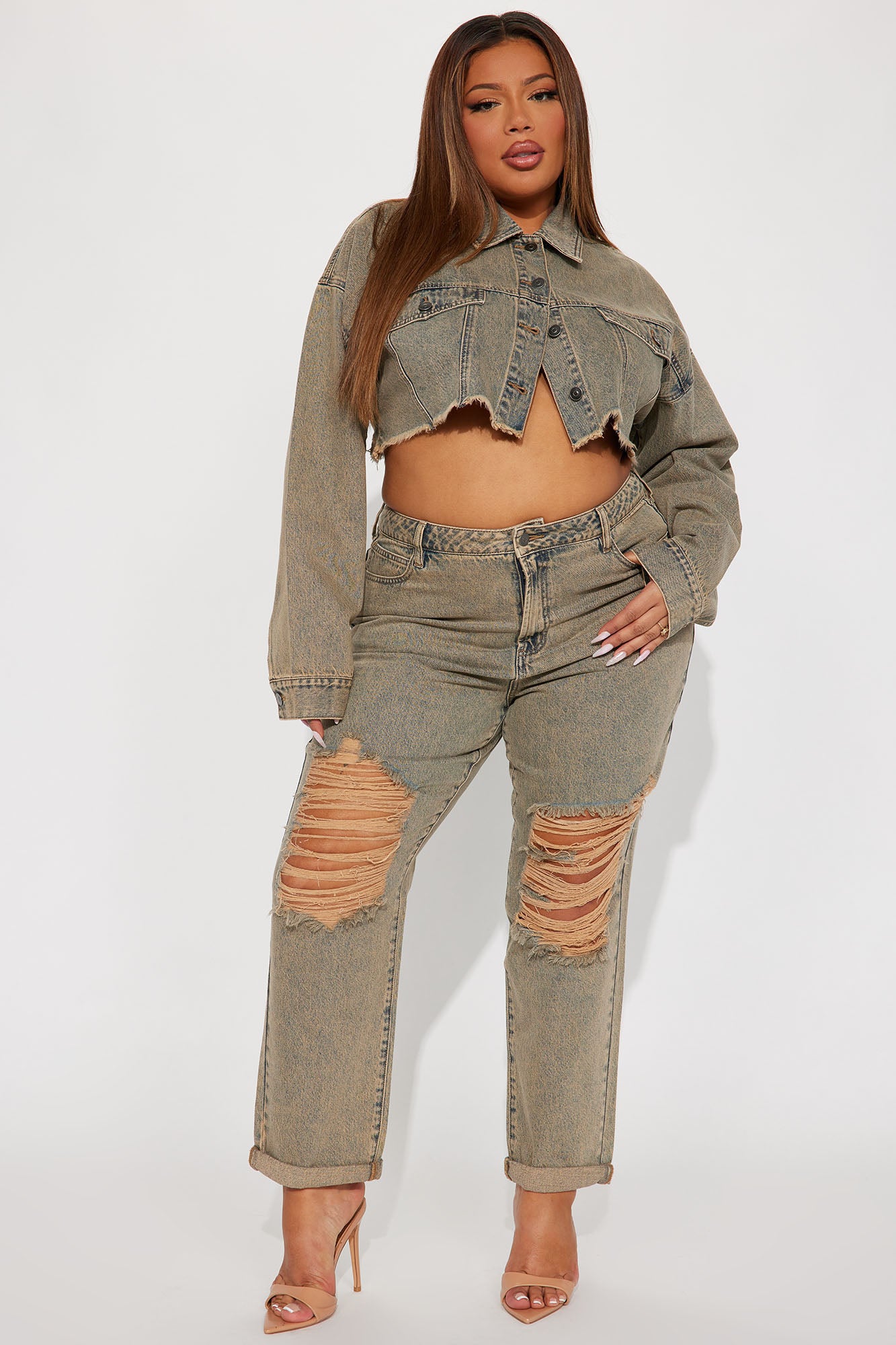 Sahara Tinted Ripped Mom Jean - Medium Wash - Image 5