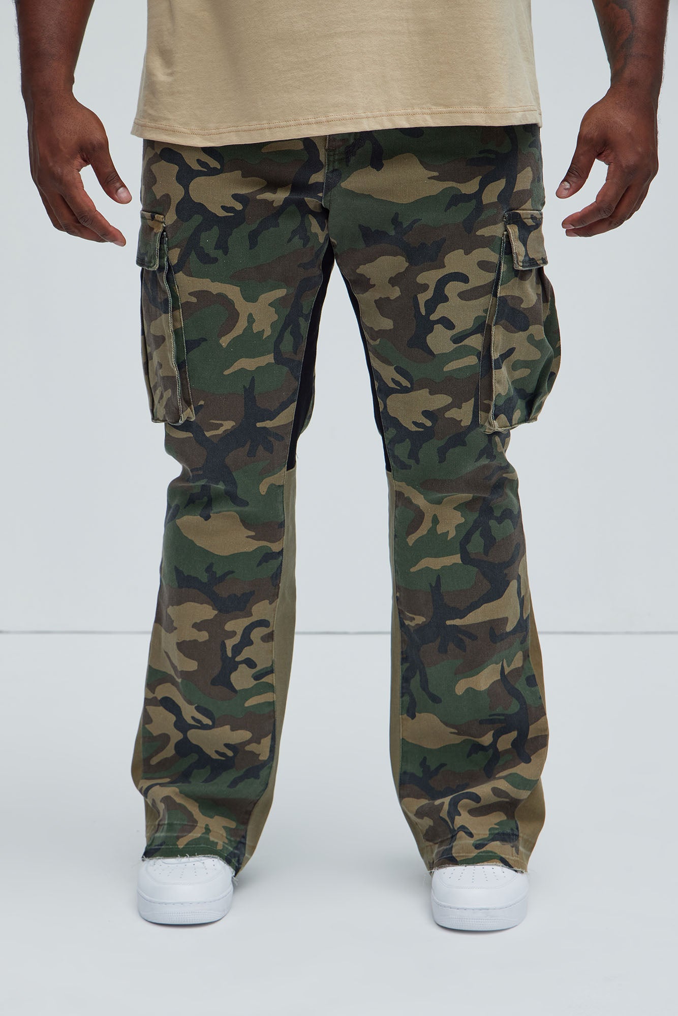 Commando Cargo Twill Flared Pants - Camouflage - Image 6