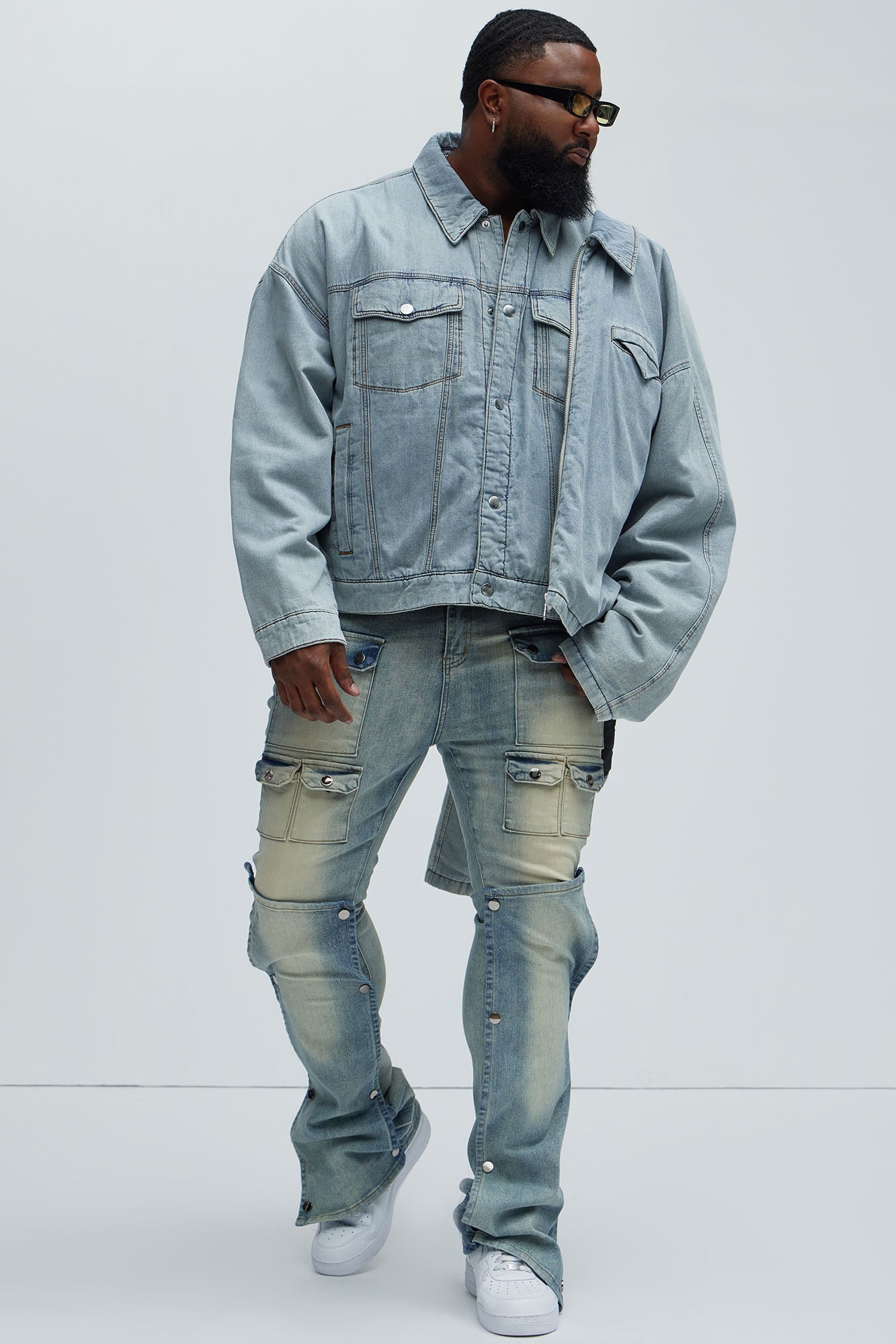 Utility Snap Pockets Flare Jeans - Light Wash - Image 7