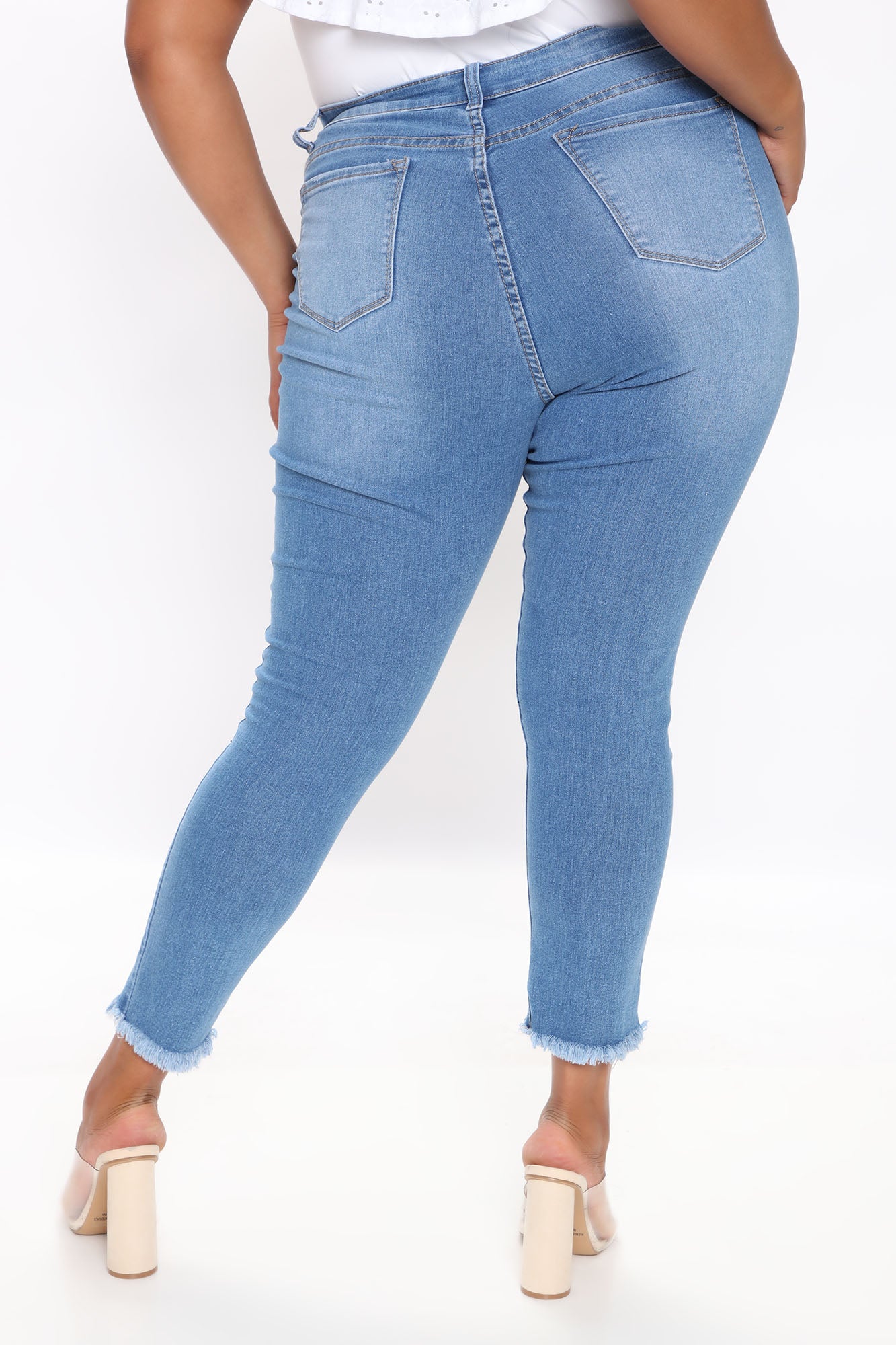 On The Fray Ankle Jeans - Medium Blue Wash - Image 10