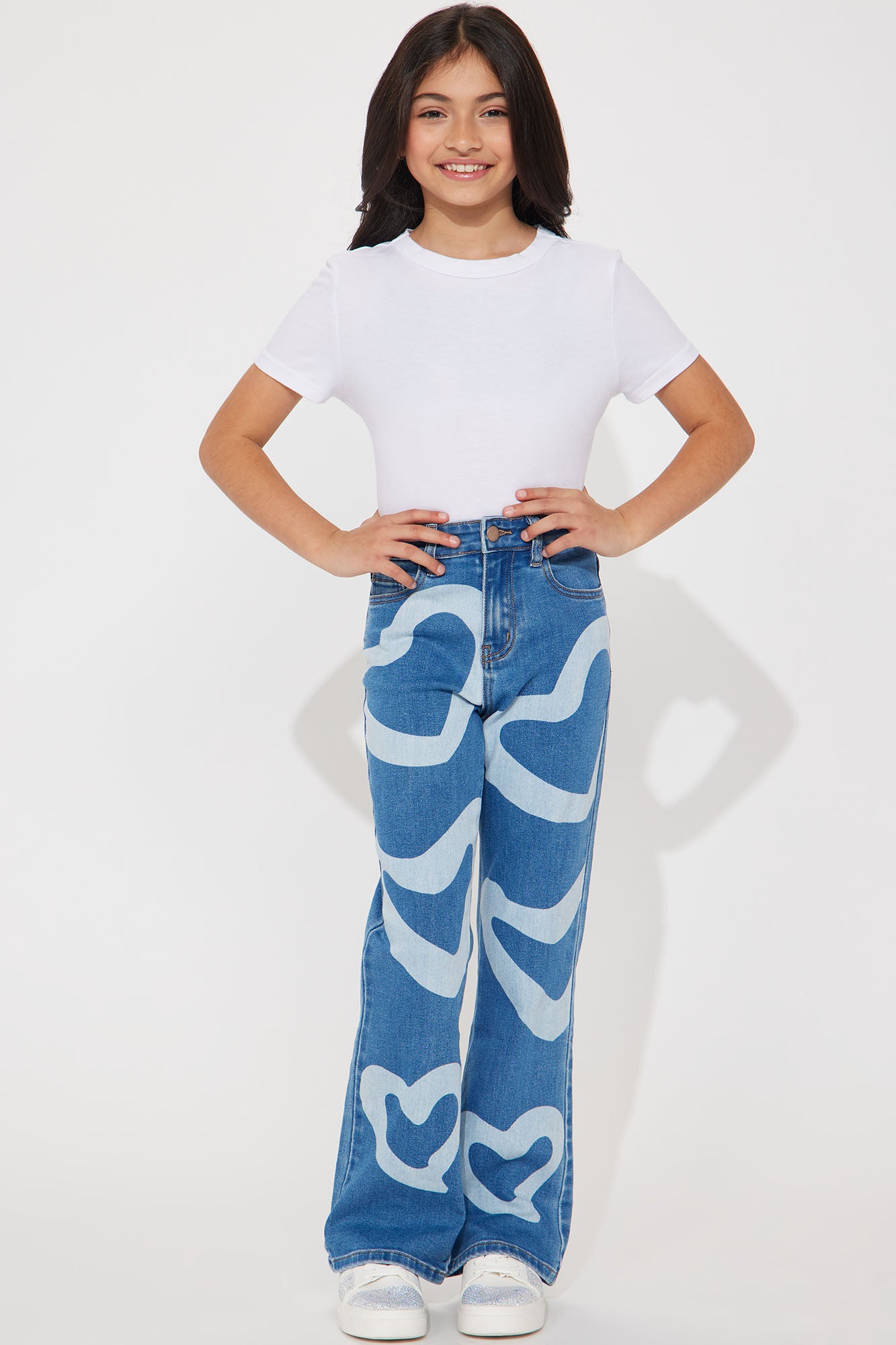 Mini Heart Print Flare Denim Jeans - Medium Wash - Image 3