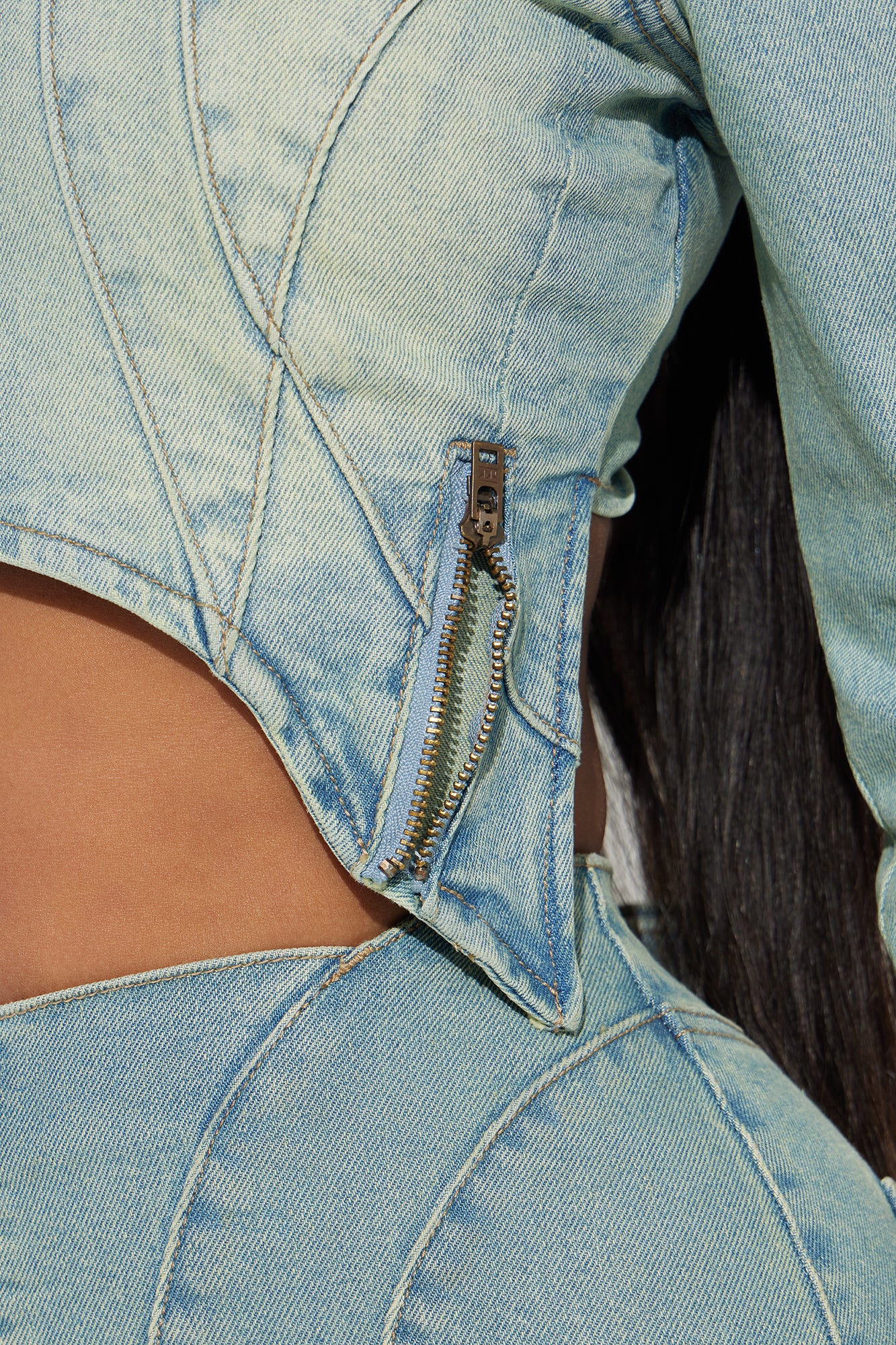 She's A Stunner Denim Jacket - Vintage Wash - Image 4