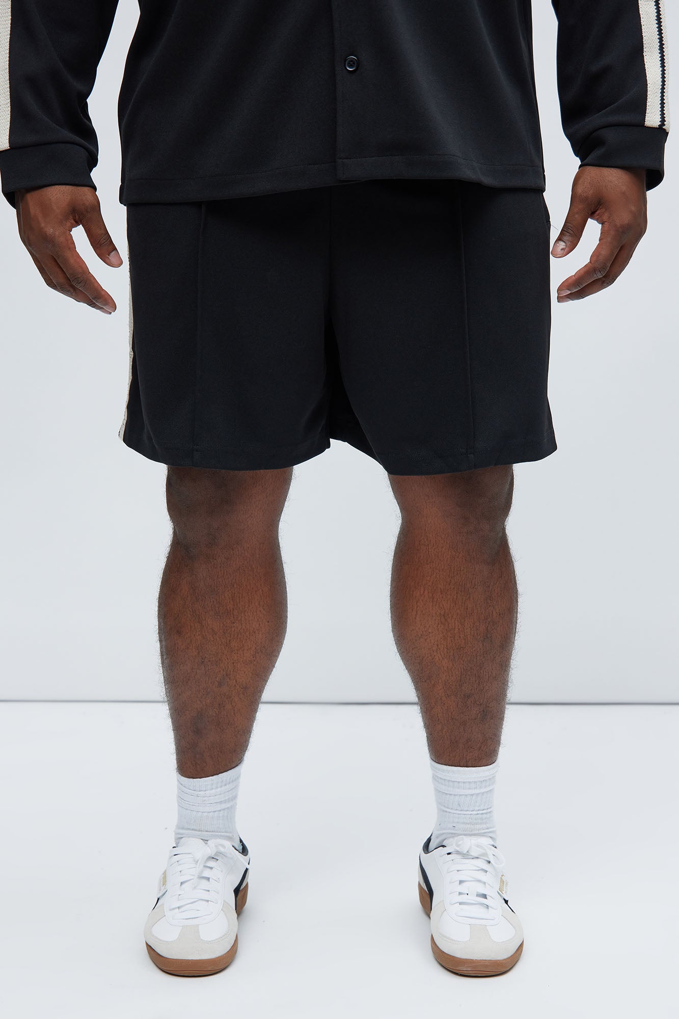 Dennis Relaxed Shorts - Black - Image 6