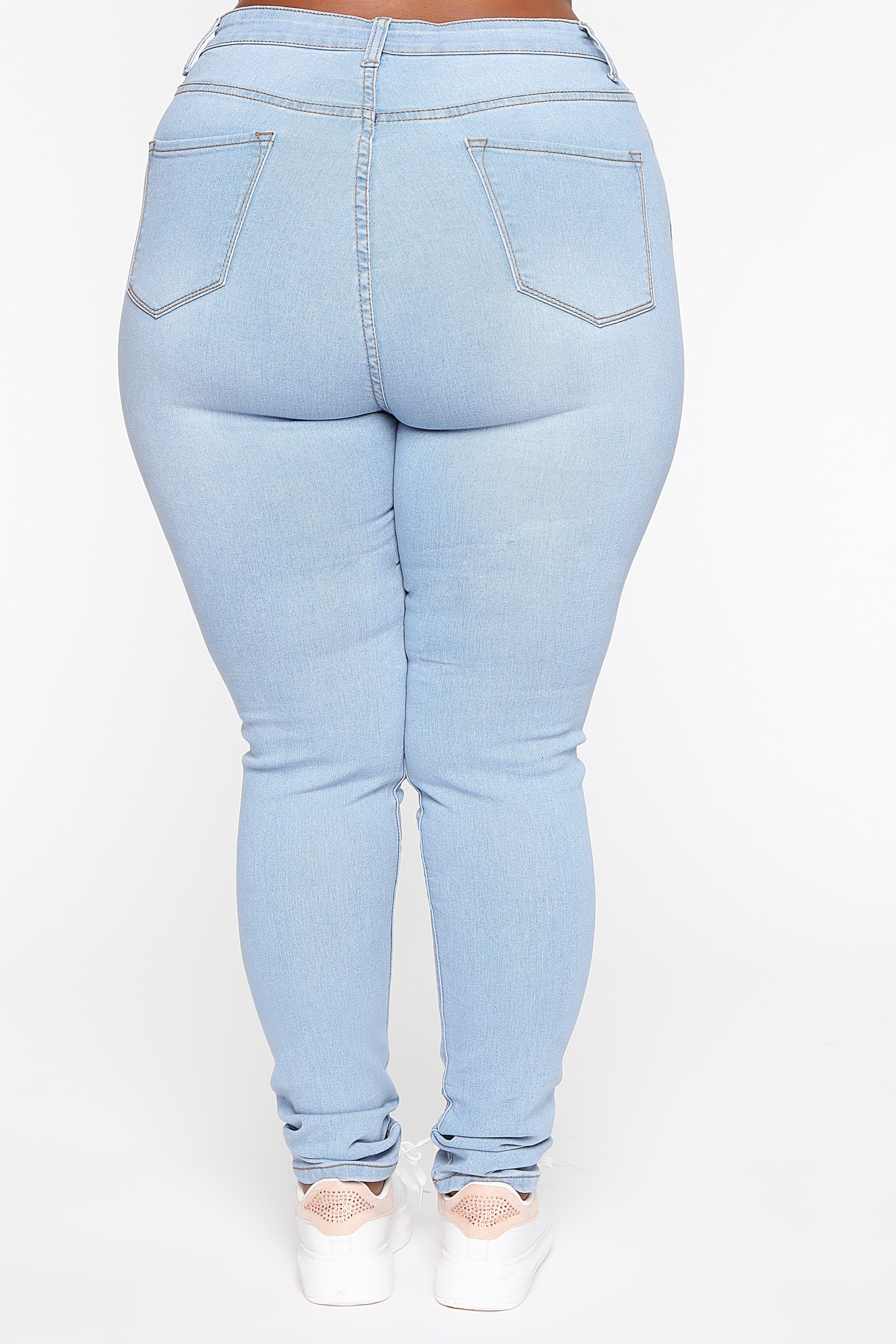 Marilyn High Waisted Skinny Jeans - Light Wash - Image 14