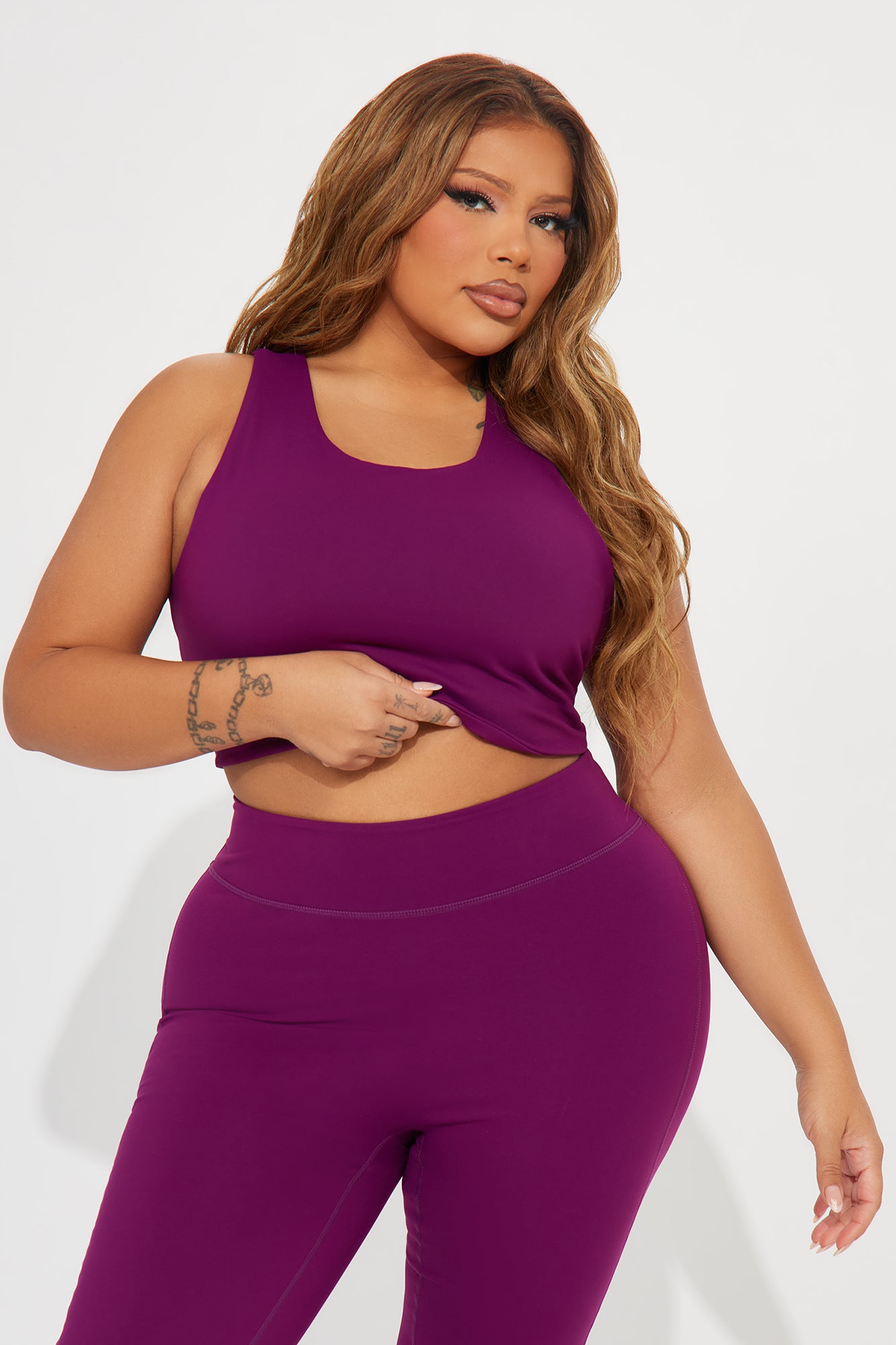 Body Sculpt Super Soft Sports Bra - Plum - Image 5