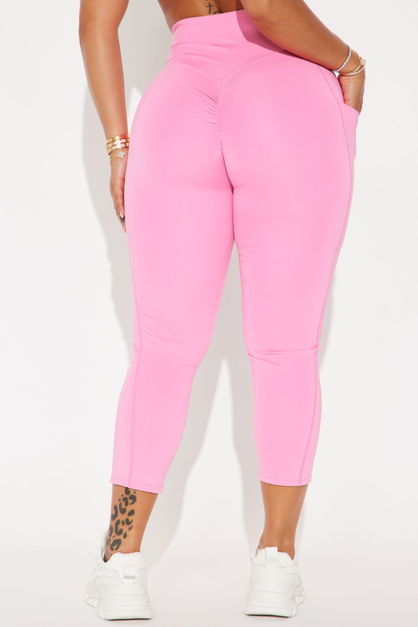 Warm Up Elevate Active Capri Legging - Hot Pink - Image 5