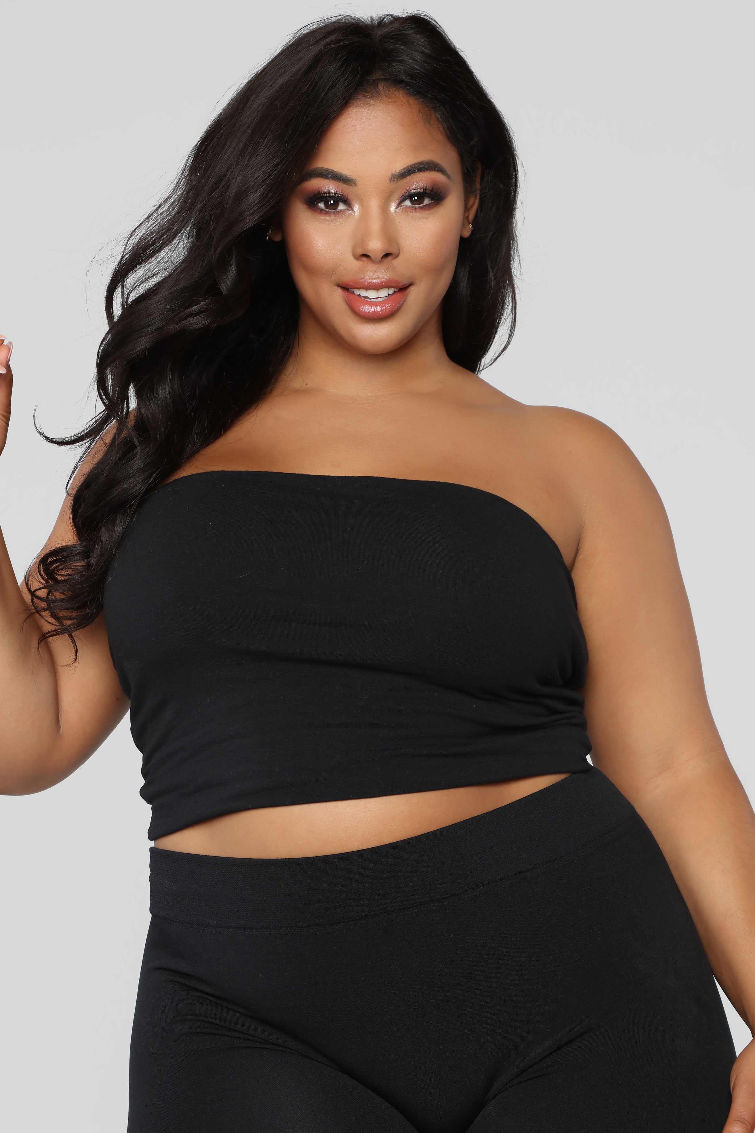 Essential Bandeau - Black - Image 11
