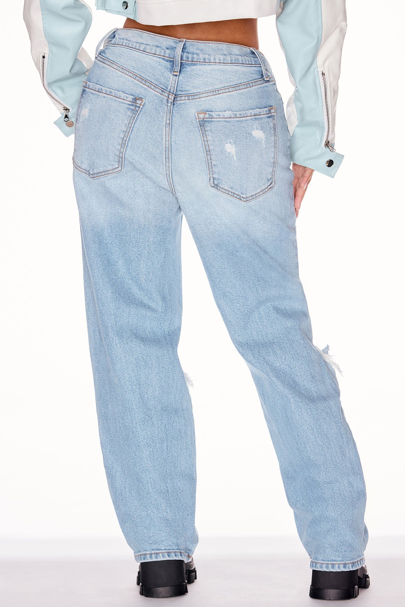 Petite As You Please Ripped Straight Leg Jeans - Light Blue Wash - Image 6