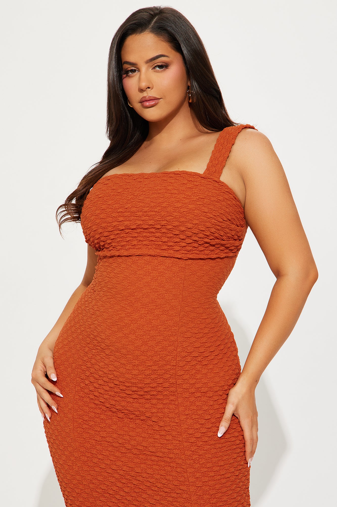Thoralina Textured Midi Dress - Rust - Image 5